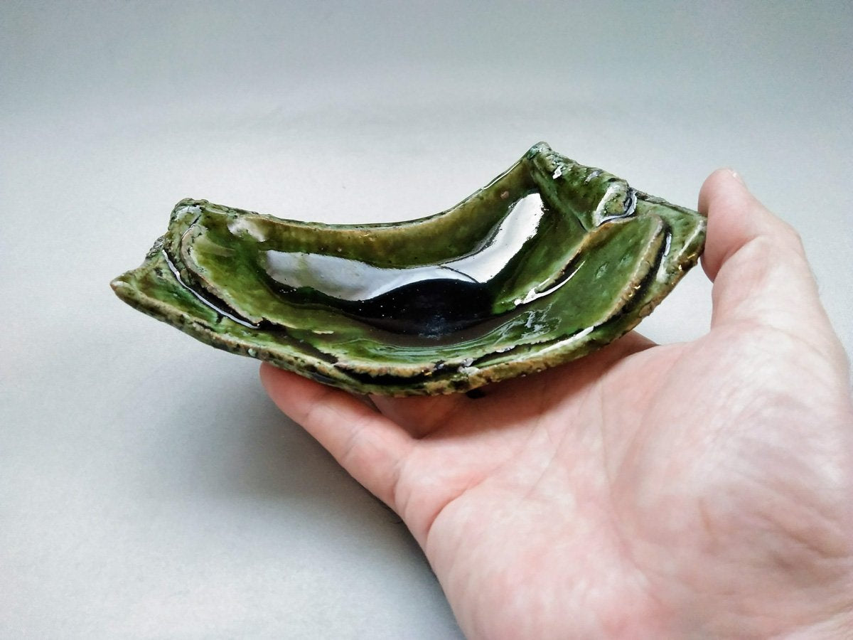 織部折り皿【山本一仁】