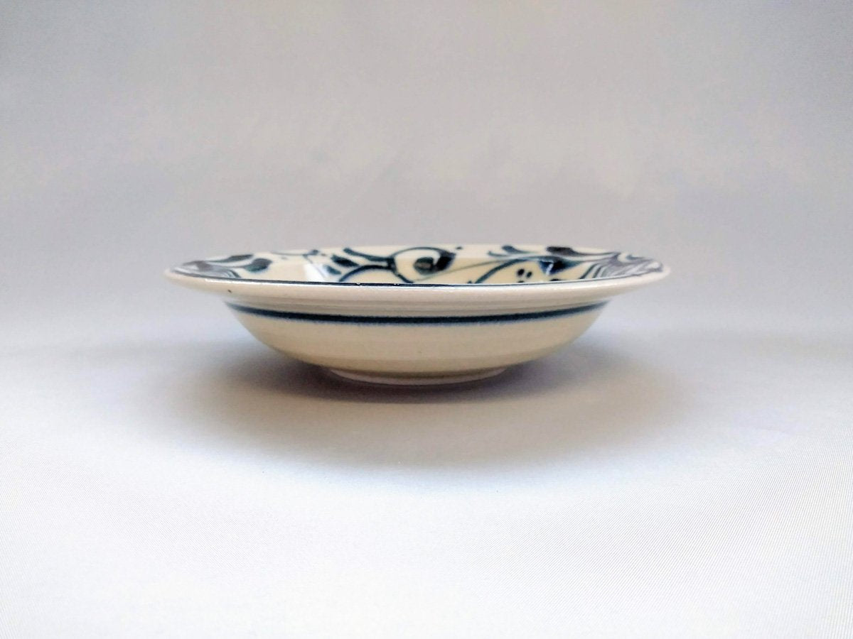 安南つる唐草6.5寸リム深皿【宗山窯】