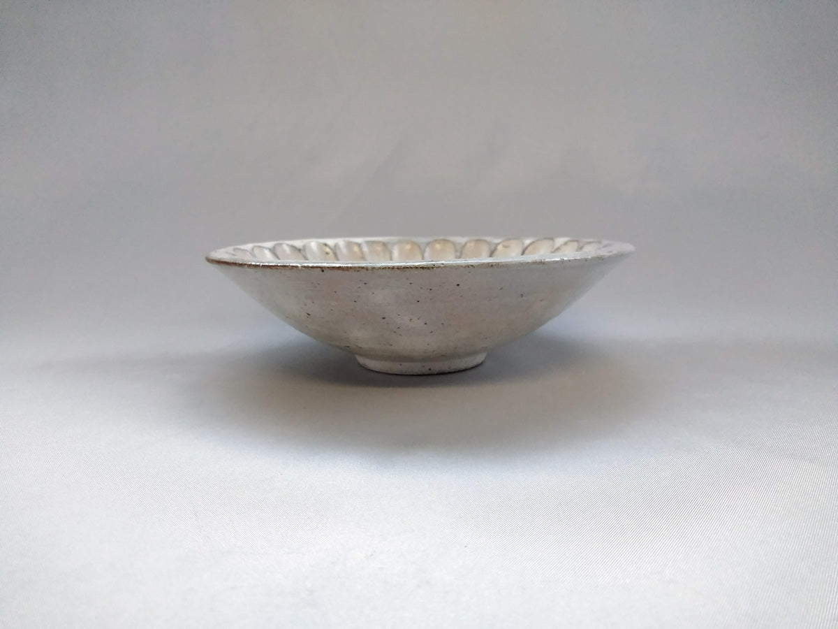 粉引太削ぎ反5.5寸鉢【兵山窯】