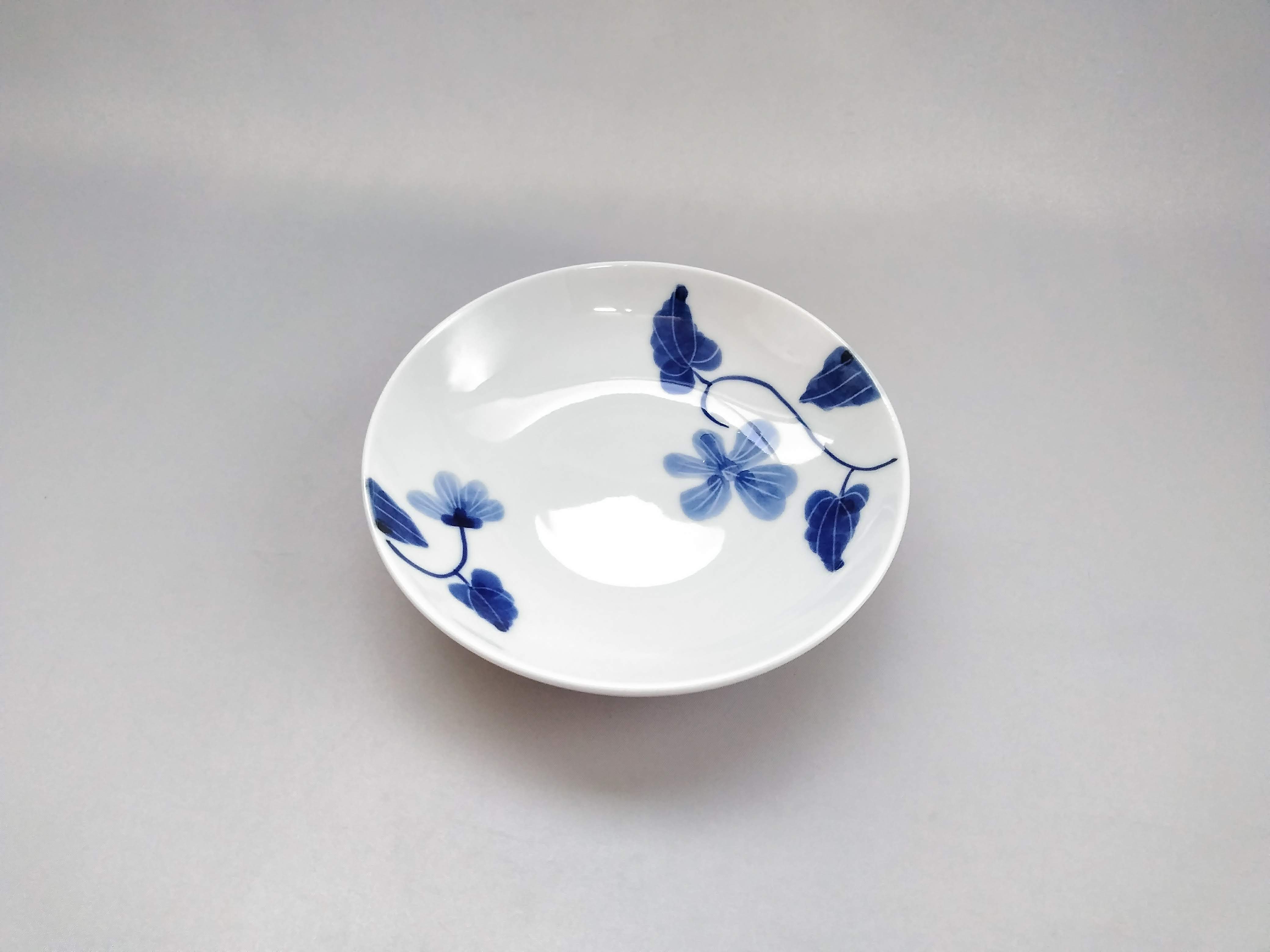 染付すみれ紋5寸丸皿【江口製陶所】