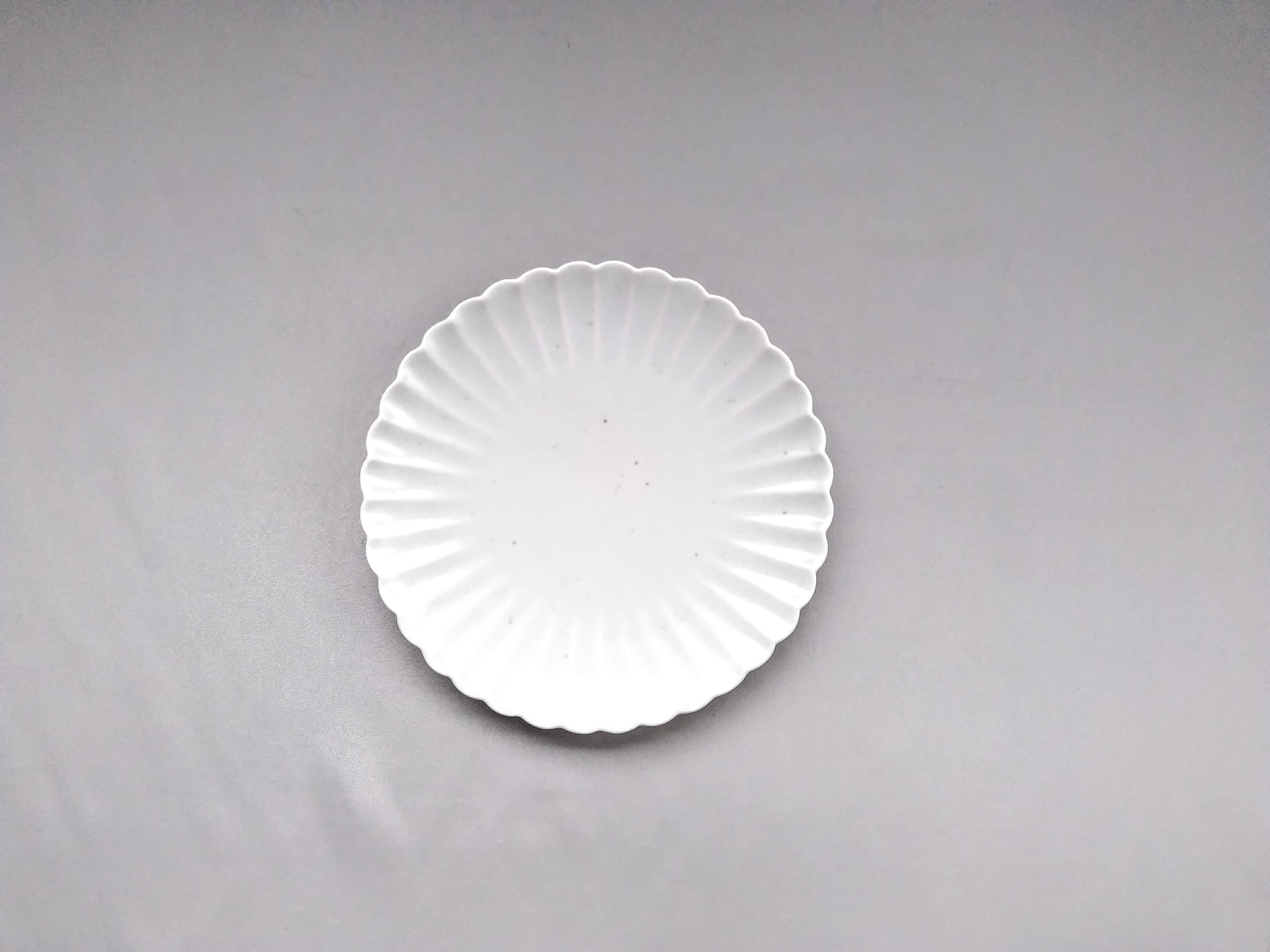 緑白磁菊割16cm皿【やま平窯】