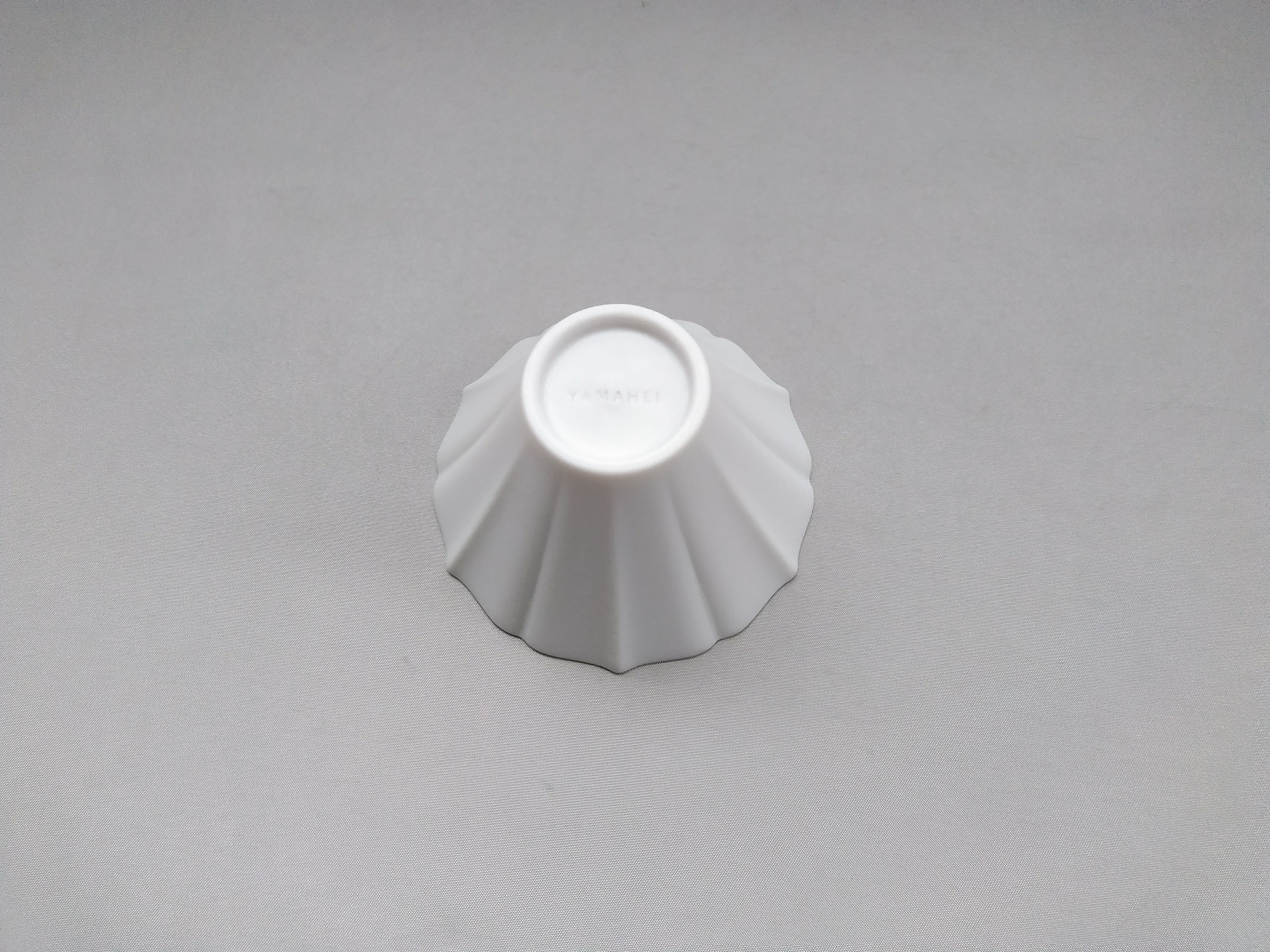 輪花渕小鉢【やま平窯】