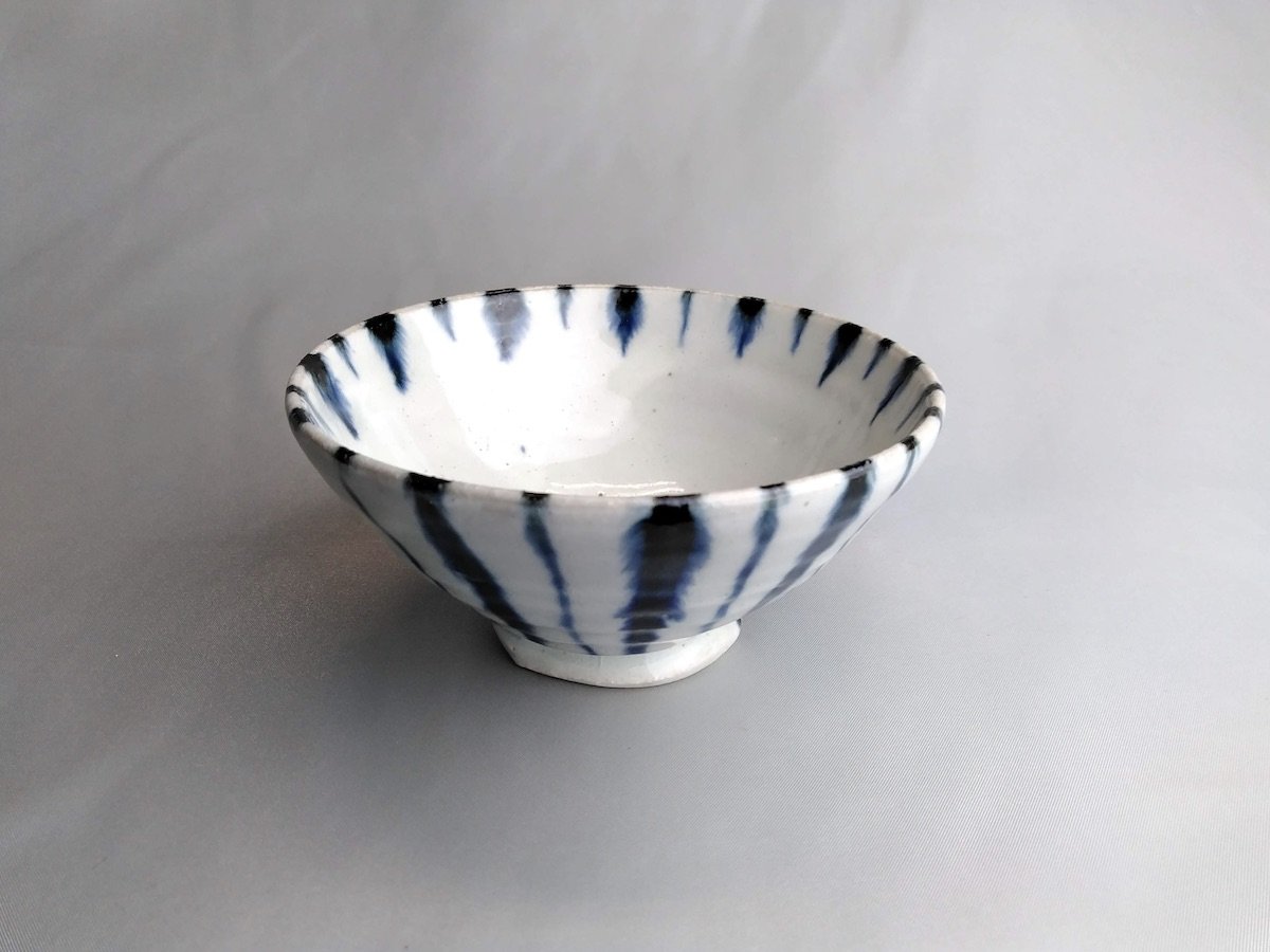 安南十草飯碗小【南窯】