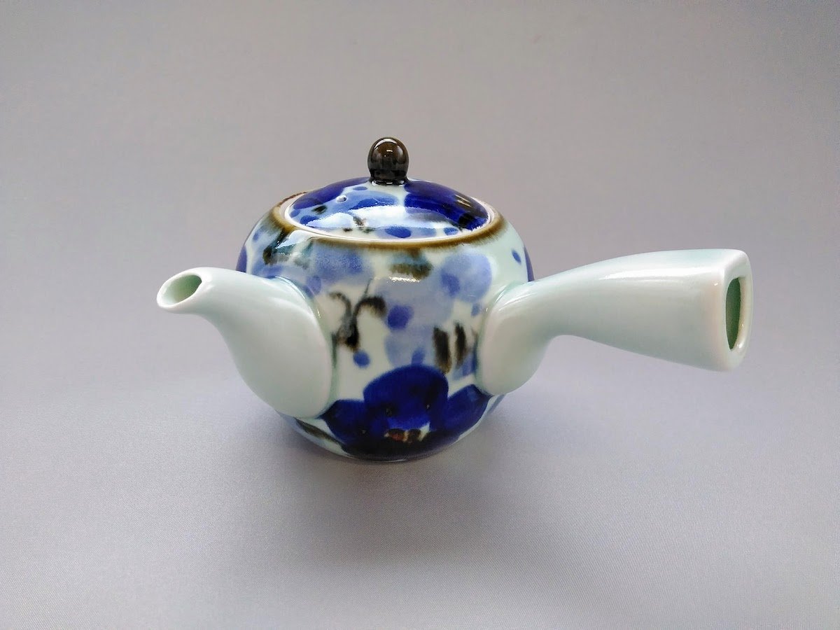 染付花詰立丸急須【長十郎窯】