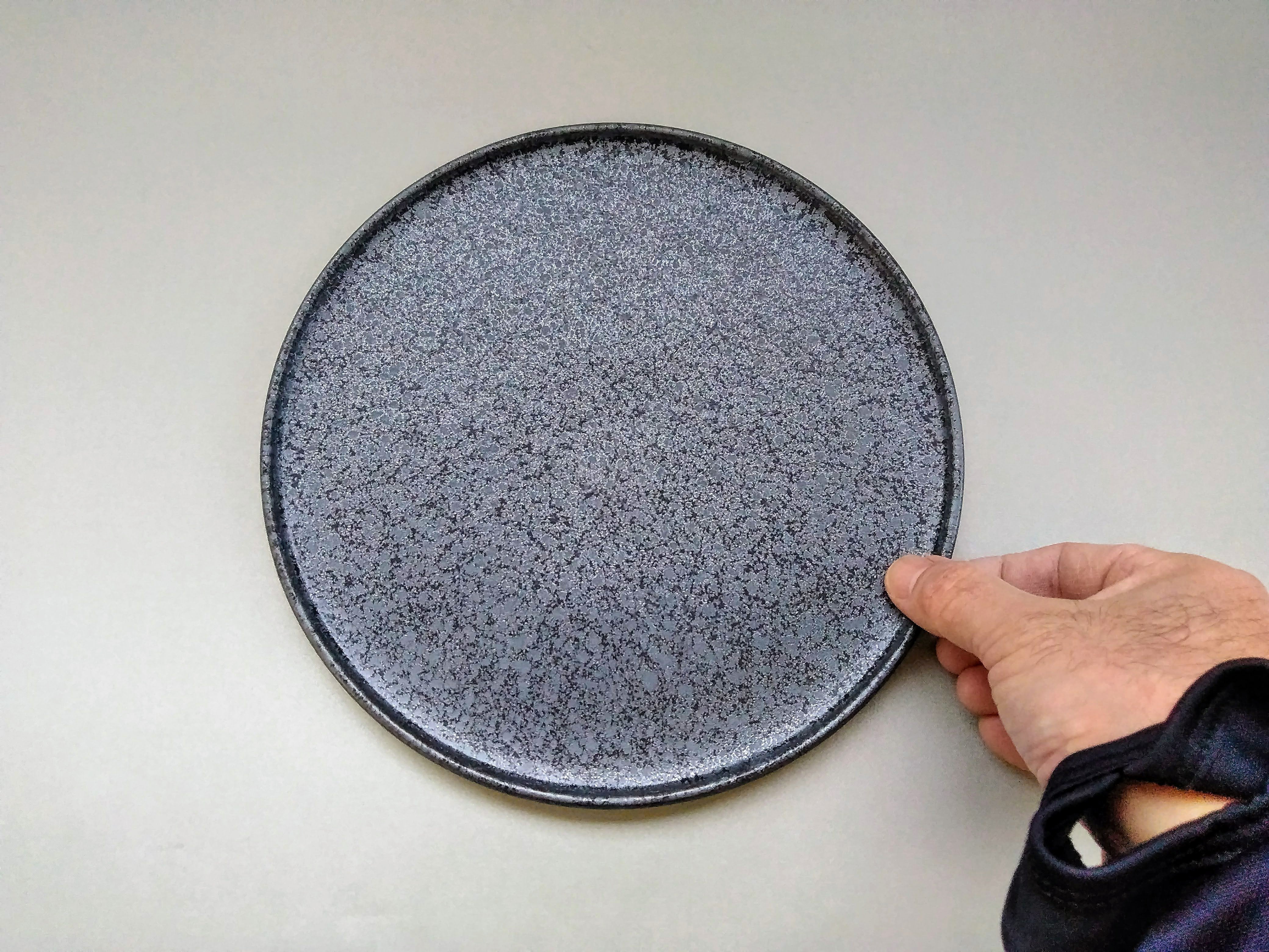 晶22cm渕付き丸皿【陶悦窯】