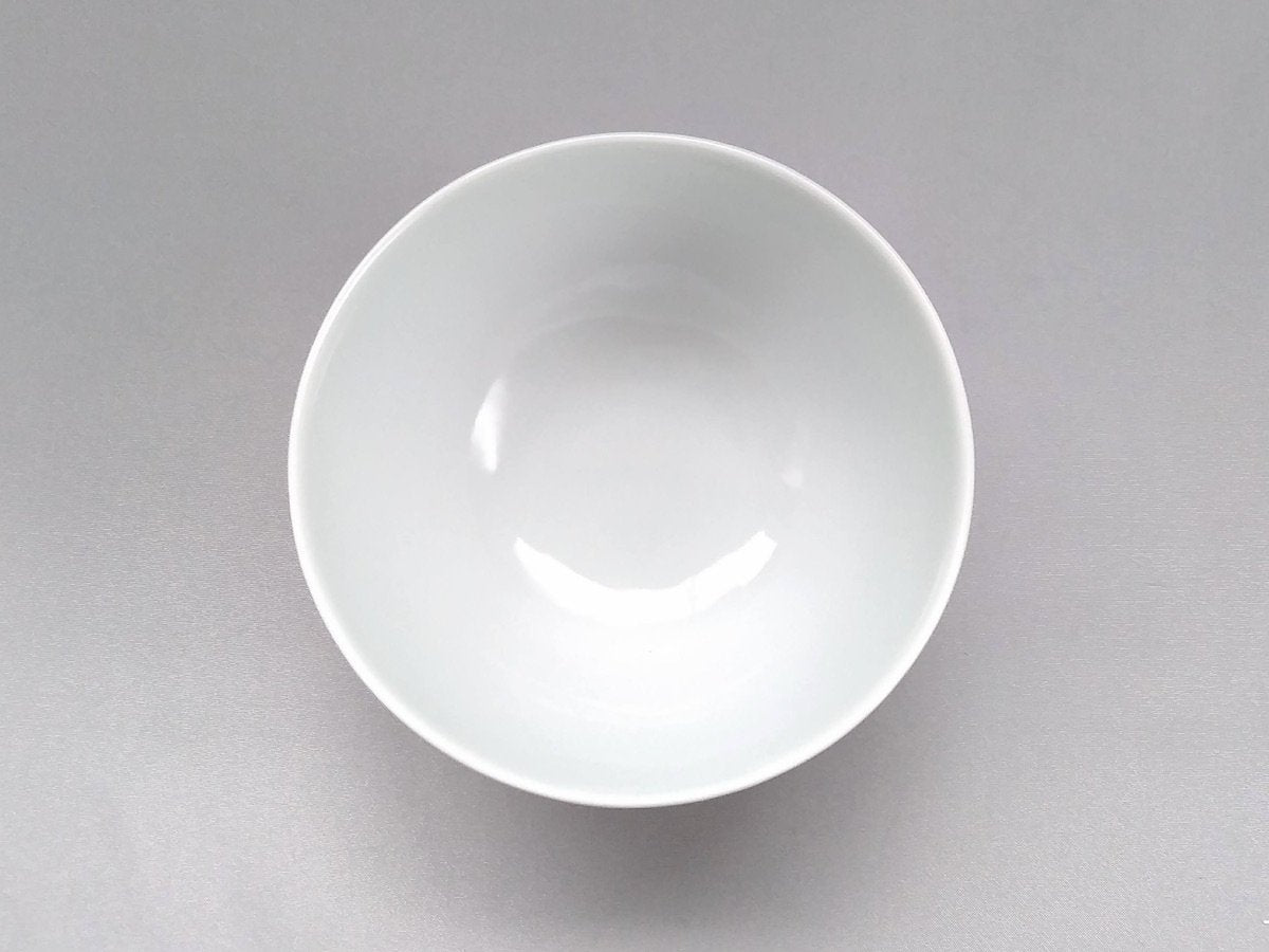 染付花つなぎ飯碗大 青【皓洋窯】