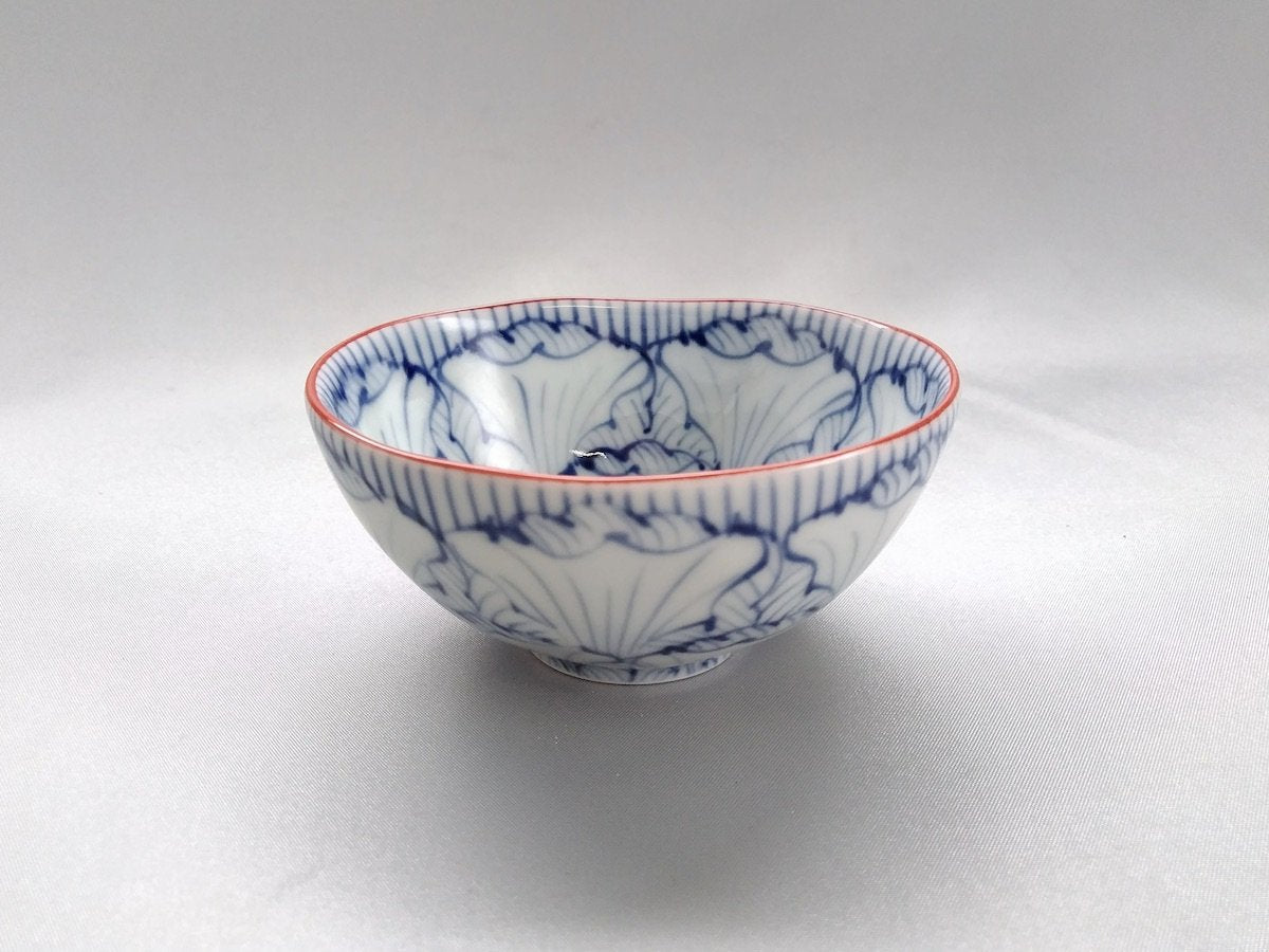 染付渕赤花弁紋楕円小付【そうた窯】