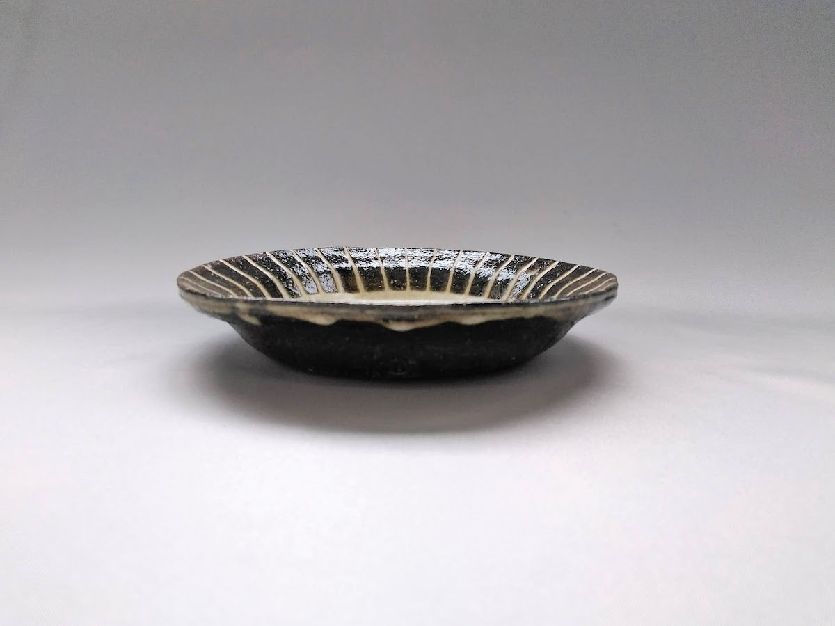 一珍リム皿 小【日下青作/麻里】