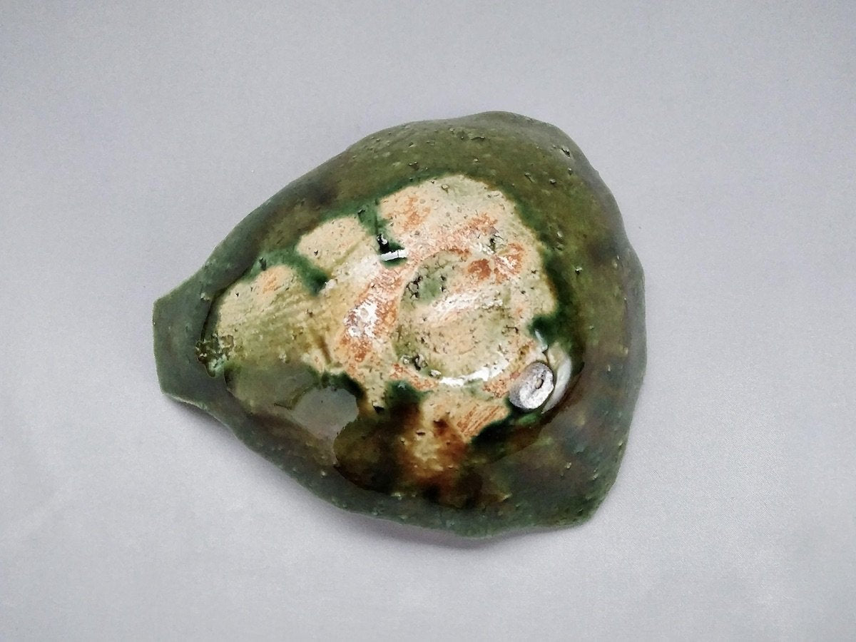 織部三角とんすい【山本一仁】