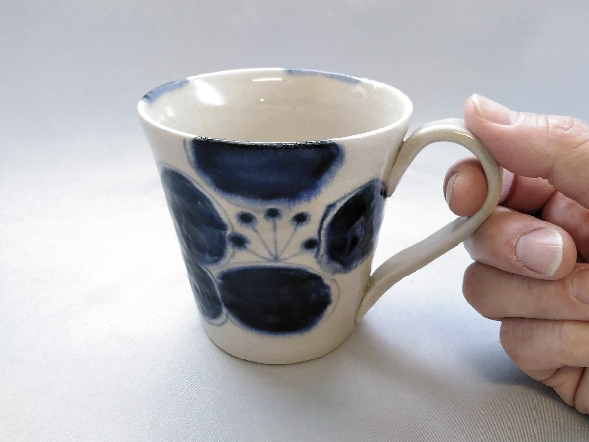 はな椿マグ【宗山窯】