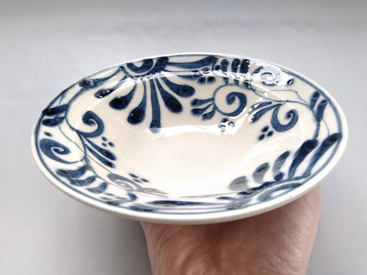 安南つる唐草6寸リム鉢【宗山窯】