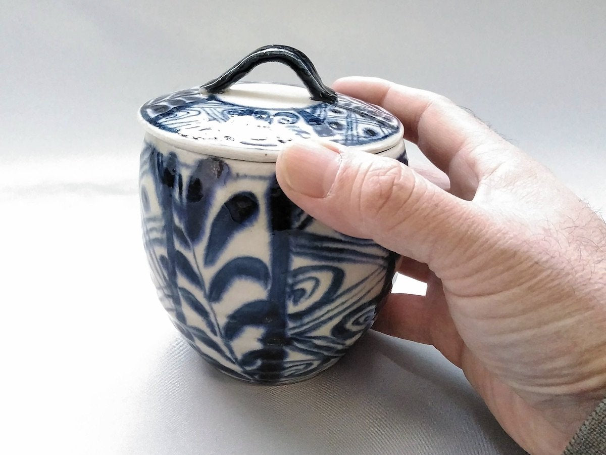 安南間取梅干入れ【宗山窯】