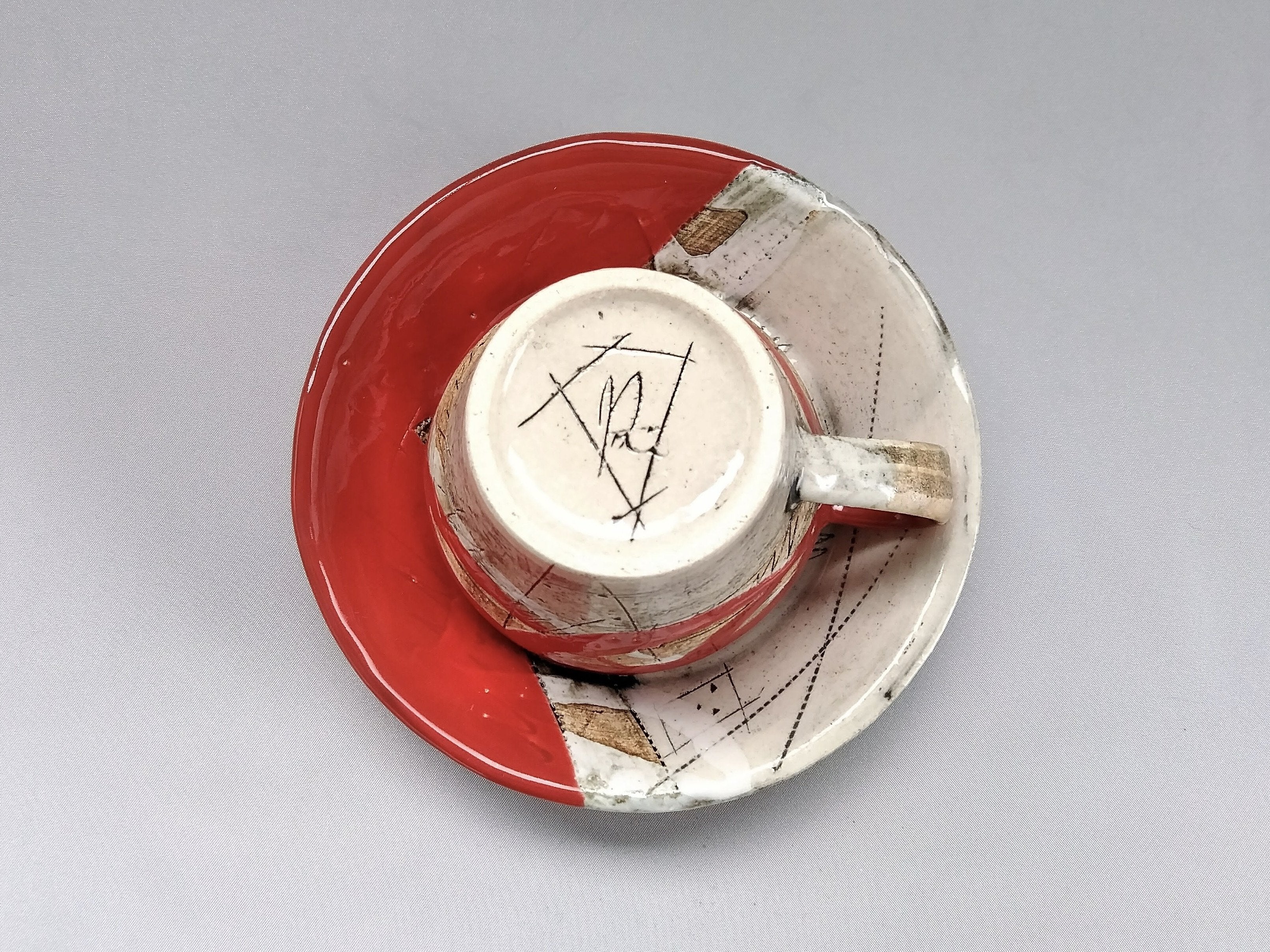 二色内白ミニコーヒーC/S赤【鶴琳窯】