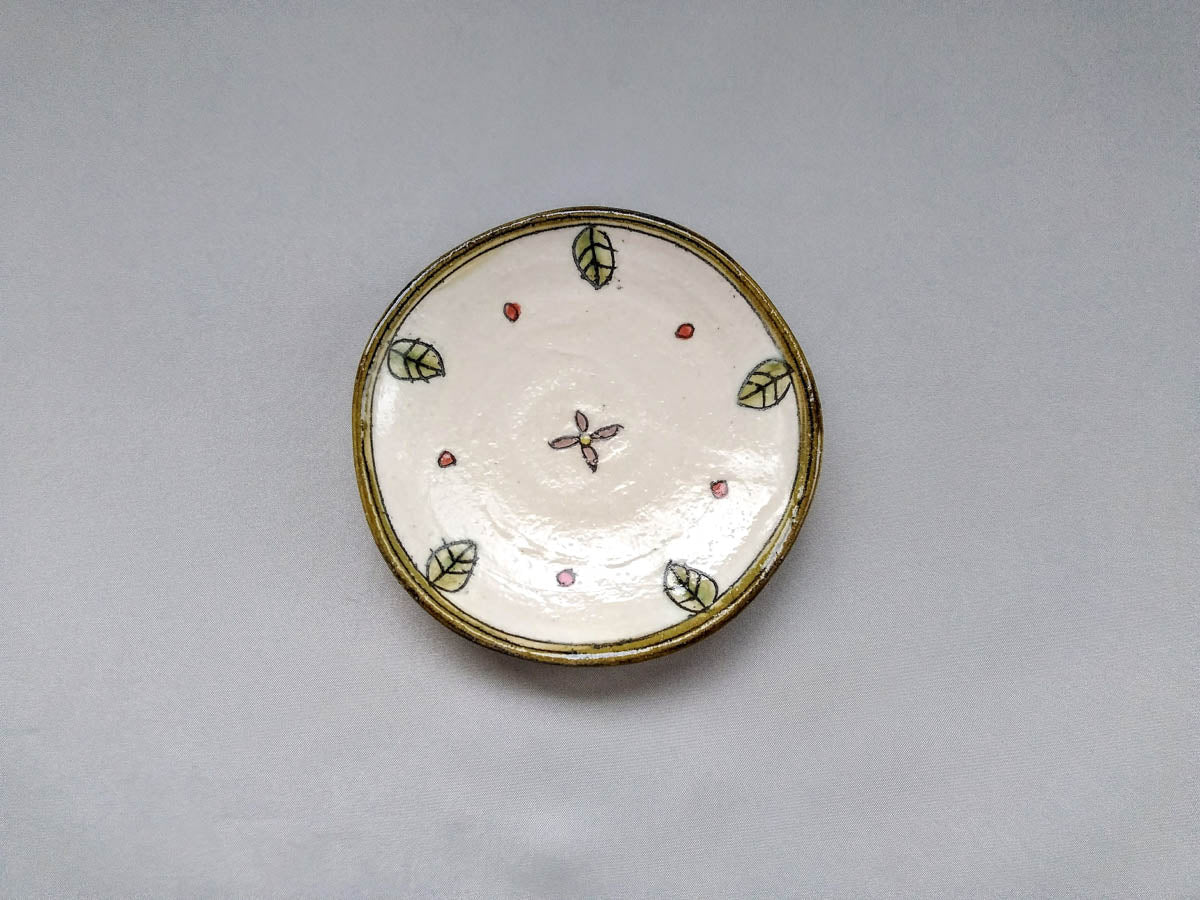 丸小皿 赤ドット 花と葉【加藤淳】