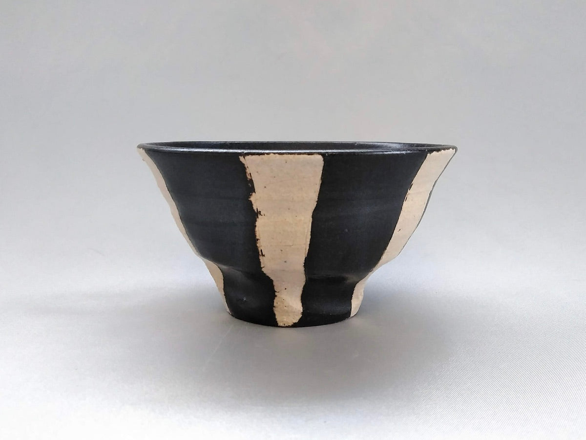 黒釉ストライプ飯碗小【山本一仁】