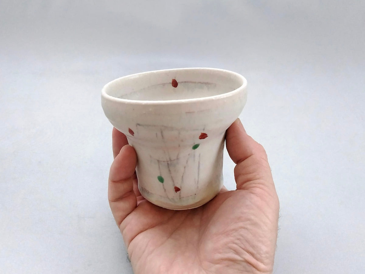 彩御深井変形湯呑赤線刻【南窯】