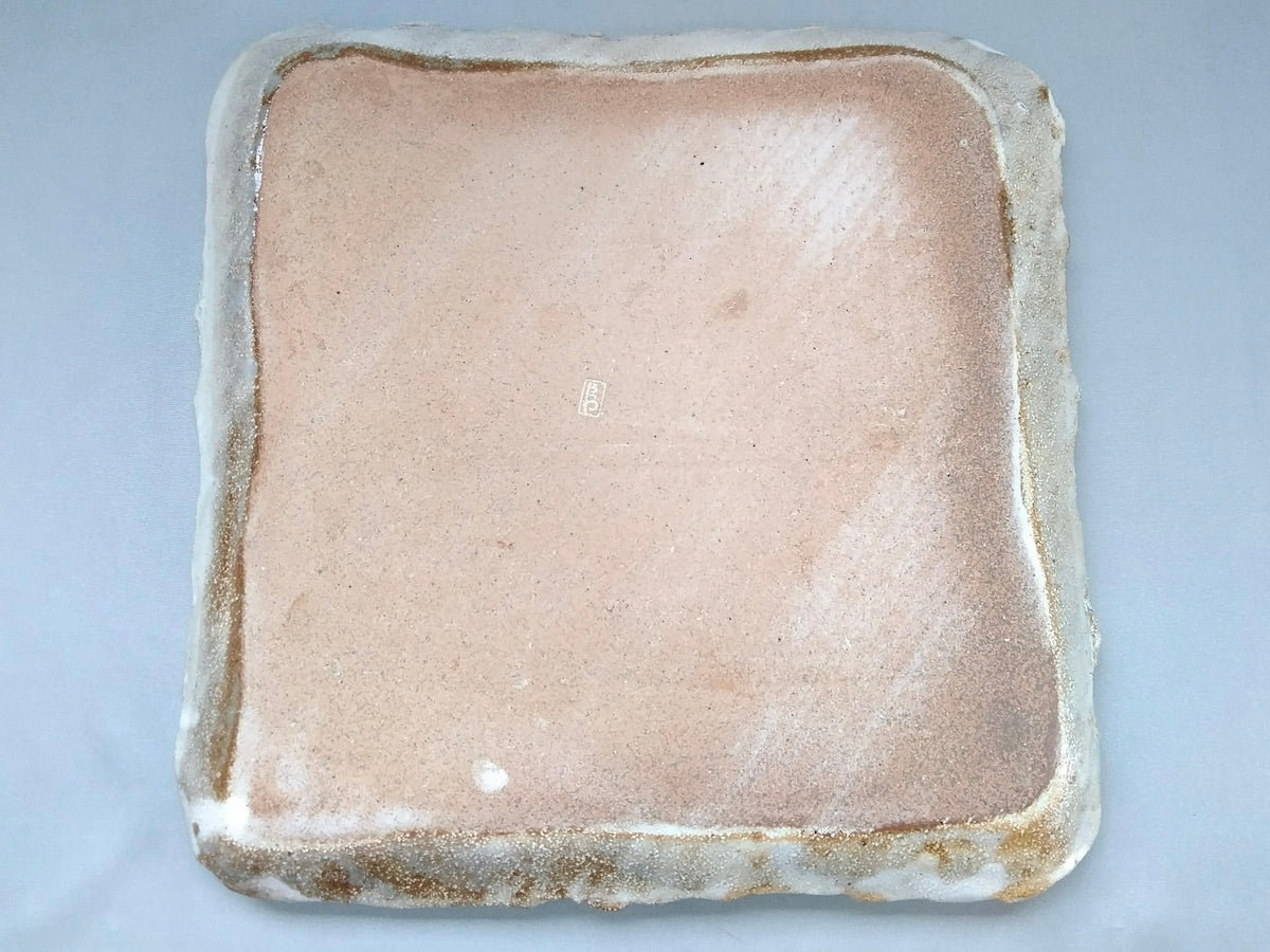 新粉引正角大皿【熊谷雅博】