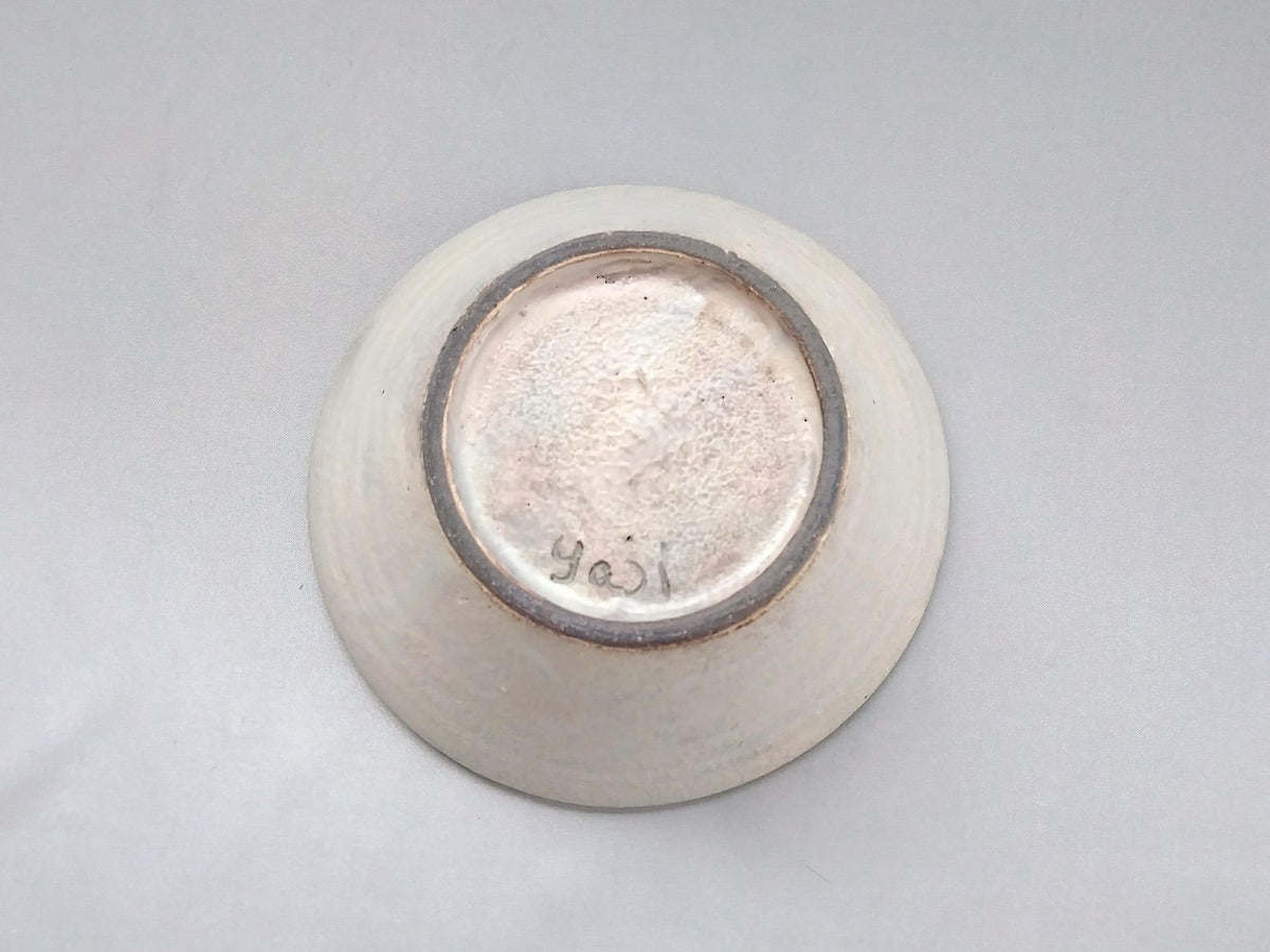 ラウンドボウル粉引【矢嶋洋一】