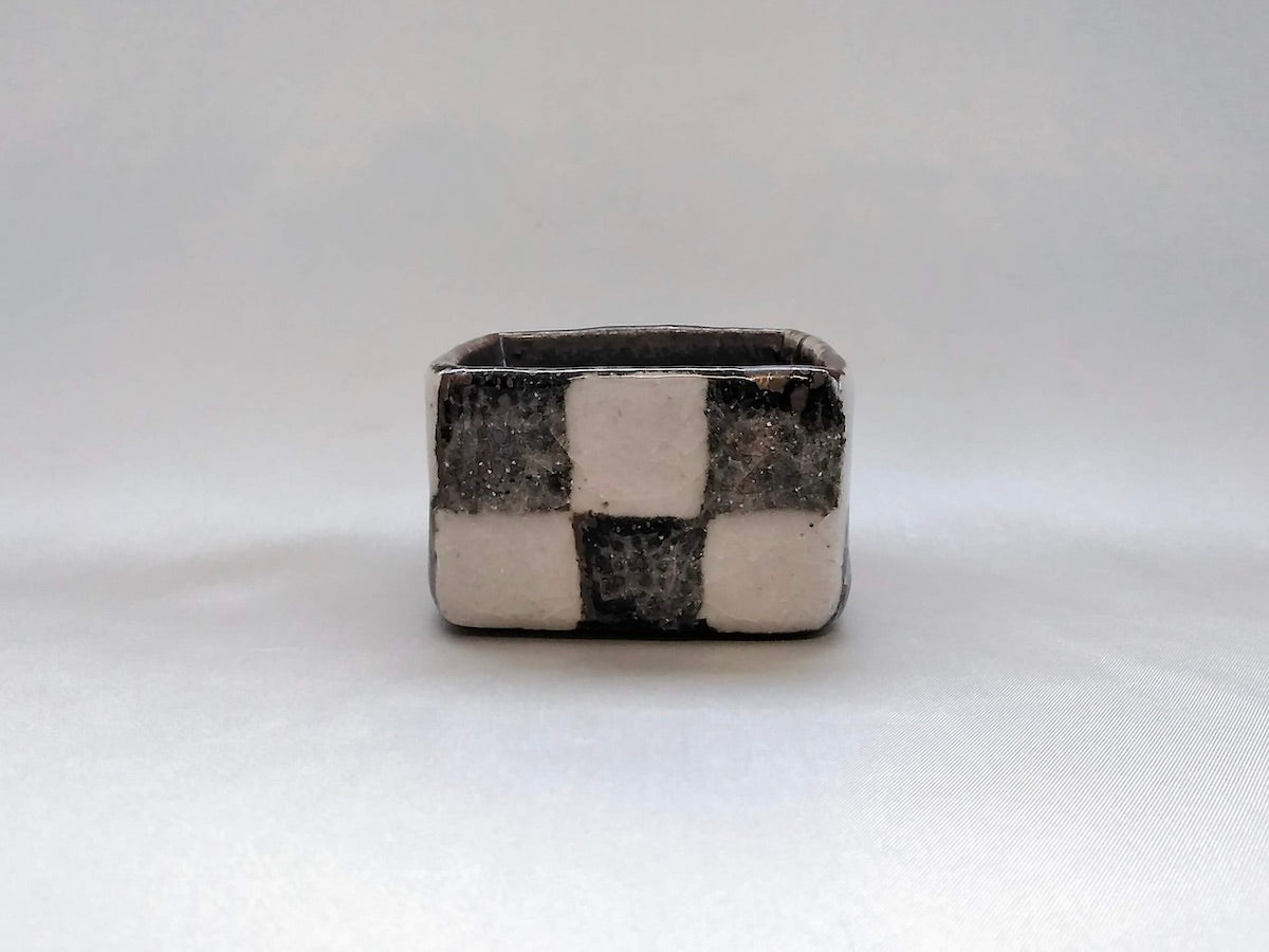 鼠志野市松角小付【三浦繁久】