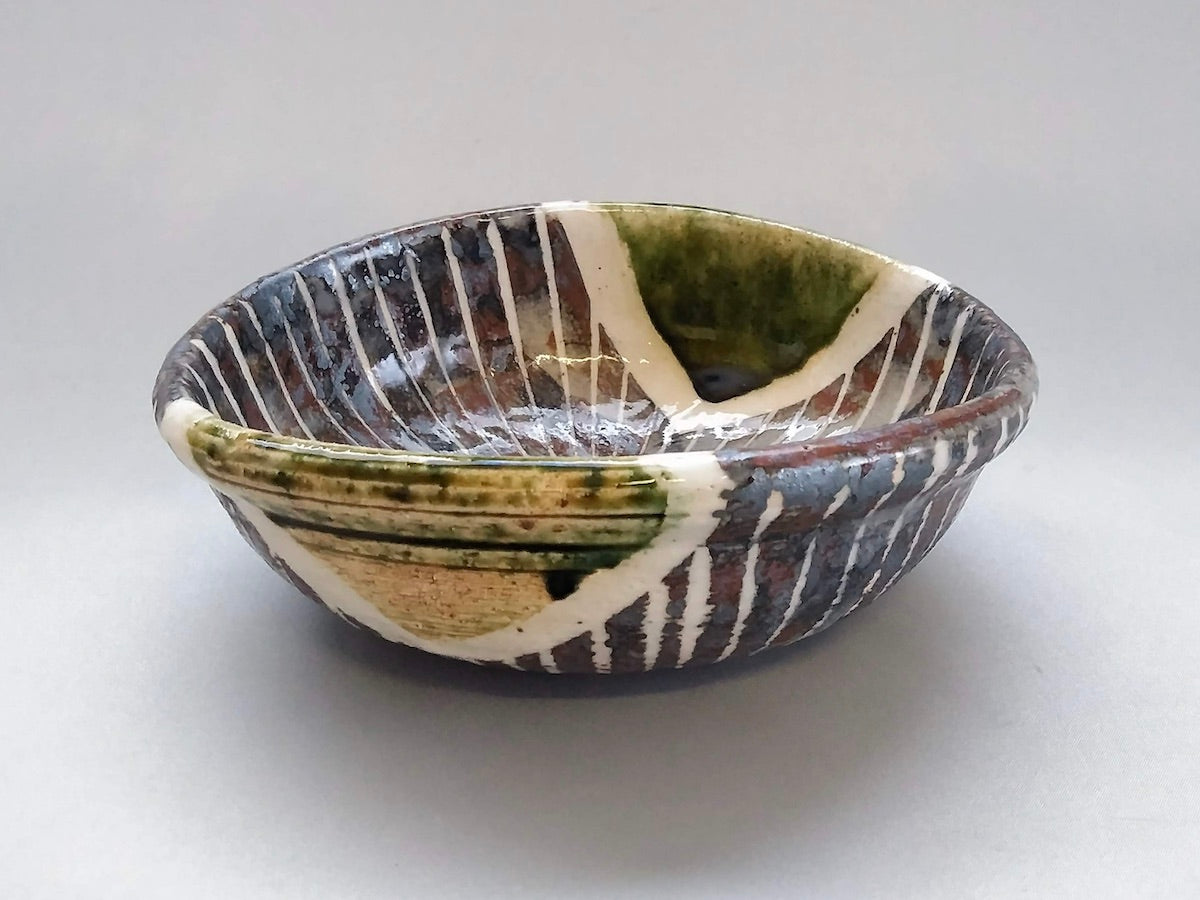 志野十草たわみ煮物鉢【中垣連次】