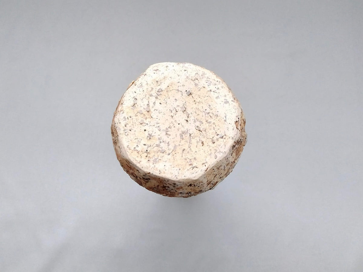 萩灰釉花器【黒田岳】