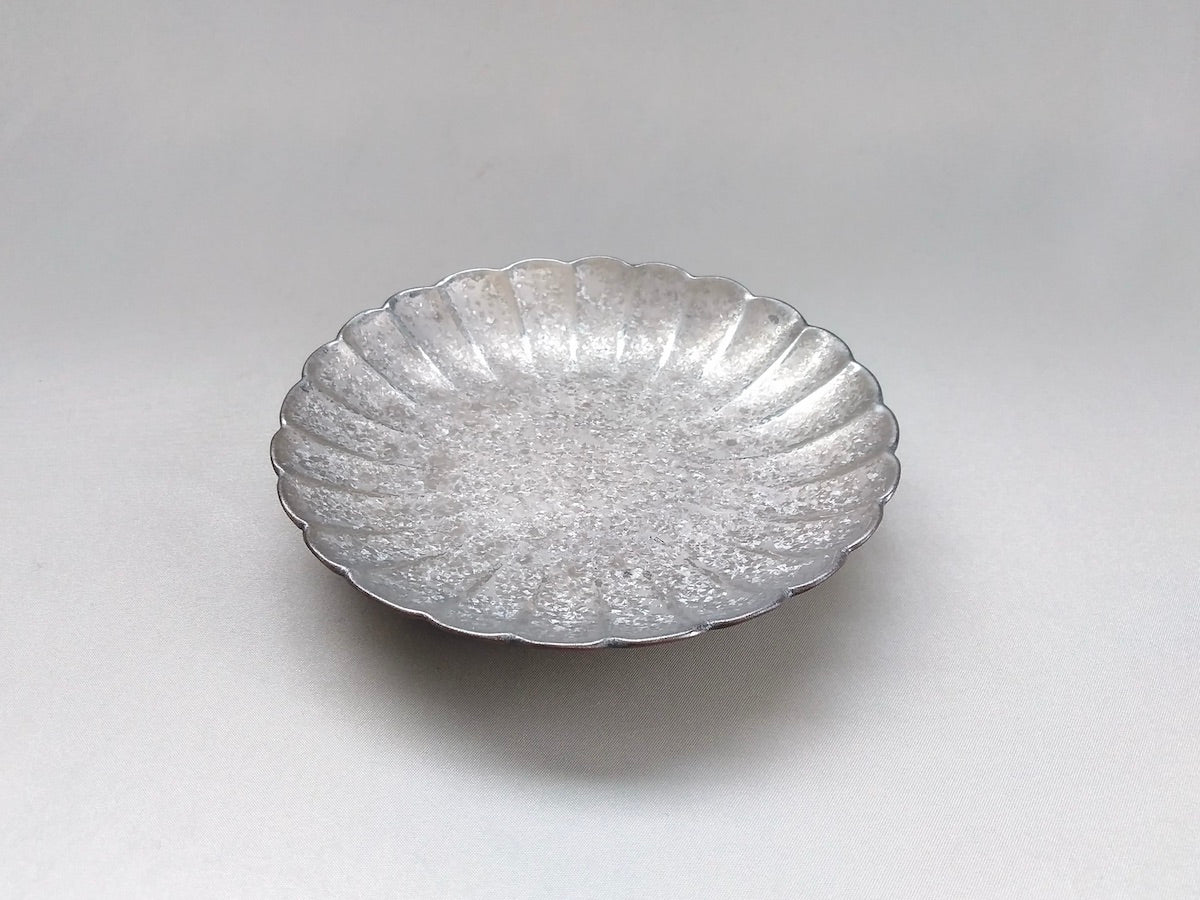 黒柚子内銀塗り菊4.5寸皿【陶悦窯】