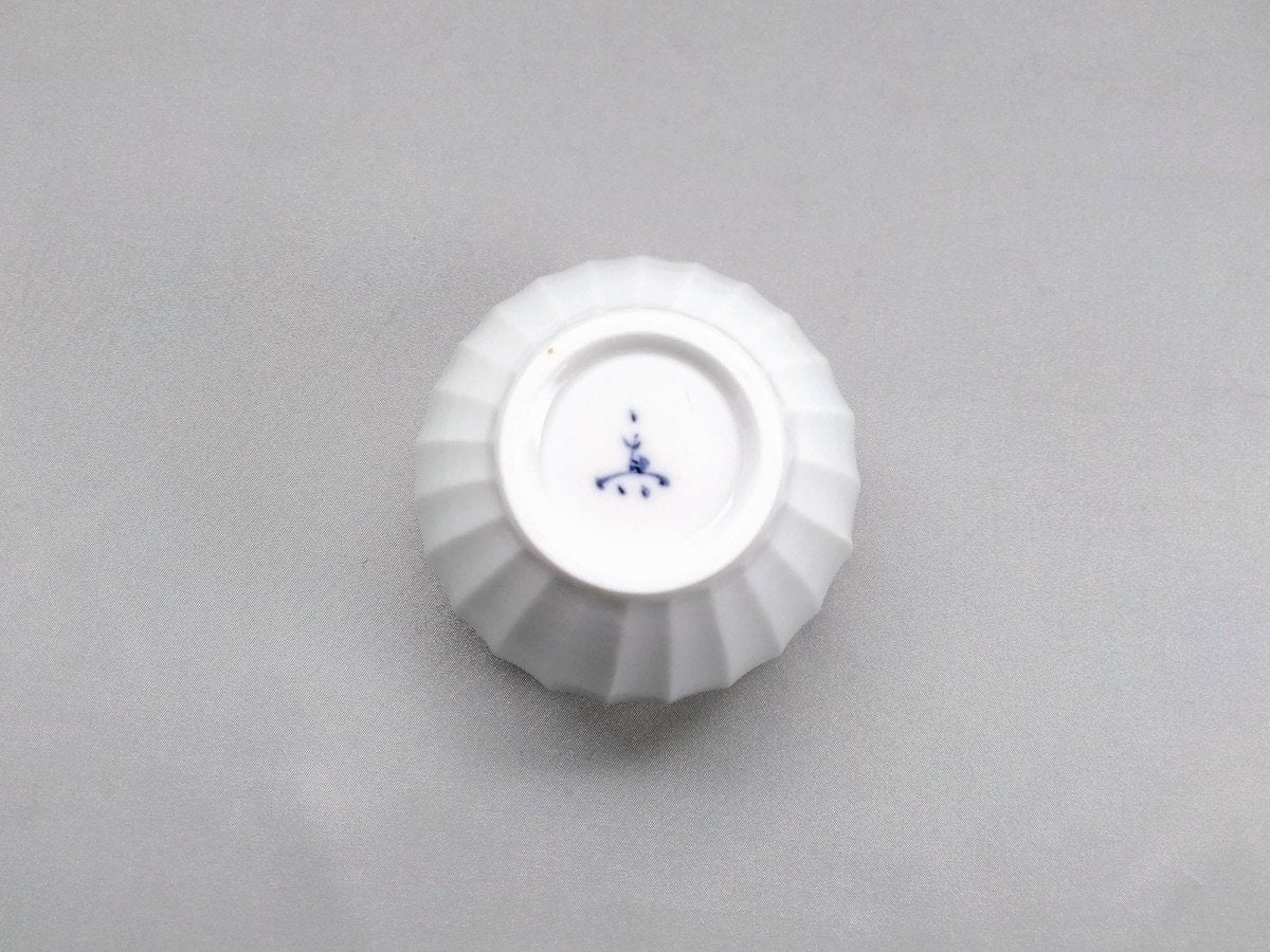 白磁竹林彫丸カップ【一真窯】