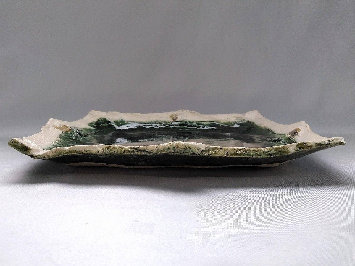 織部外白茶ドット9寸角皿【山本一仁】