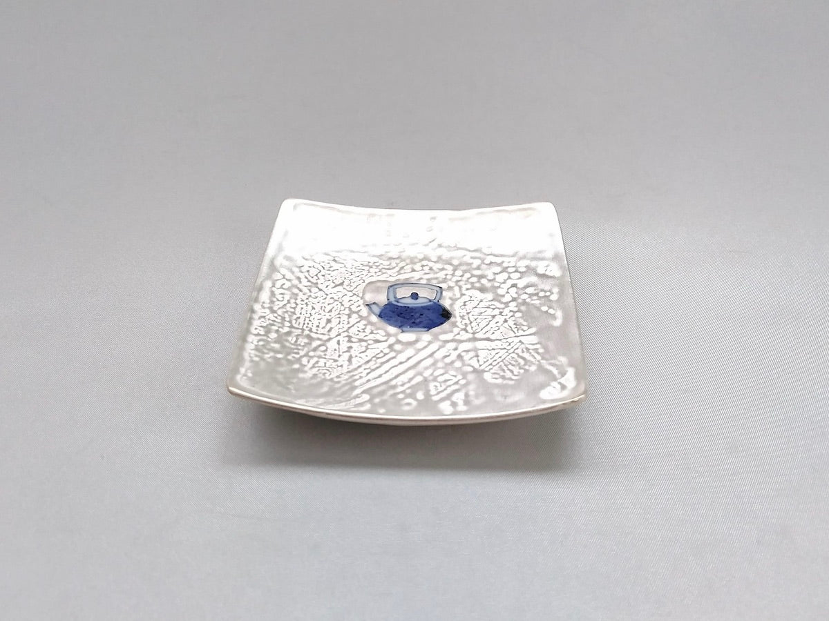 銀彩染付9cm角皿 鉄瓶【福珠窯】