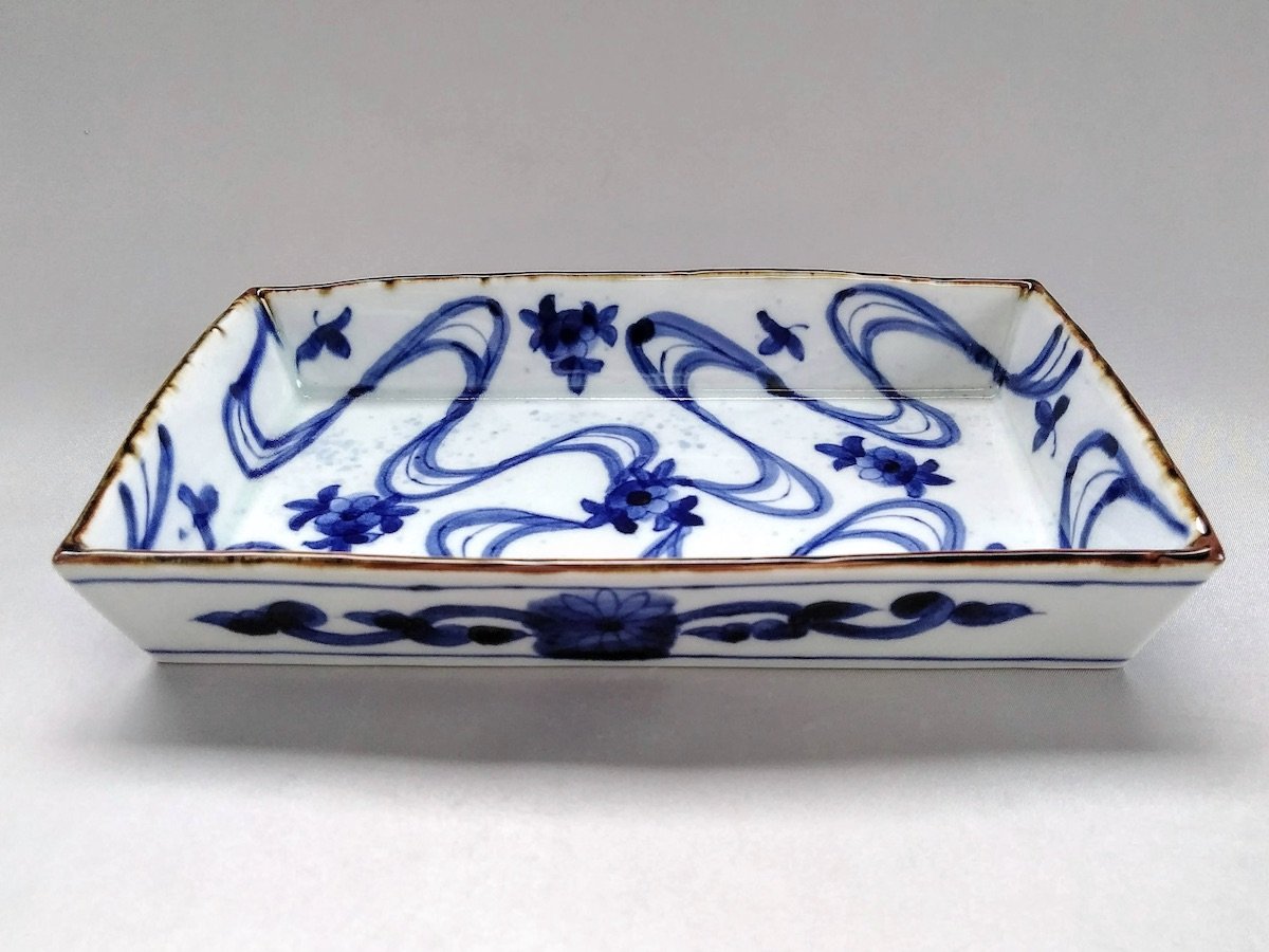 染付流水箱皿【寛右エ門窯】