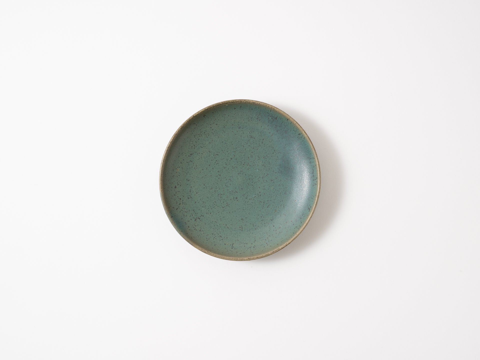 Round plate 4 inches rust green [Yuki Watanabe_ex24]