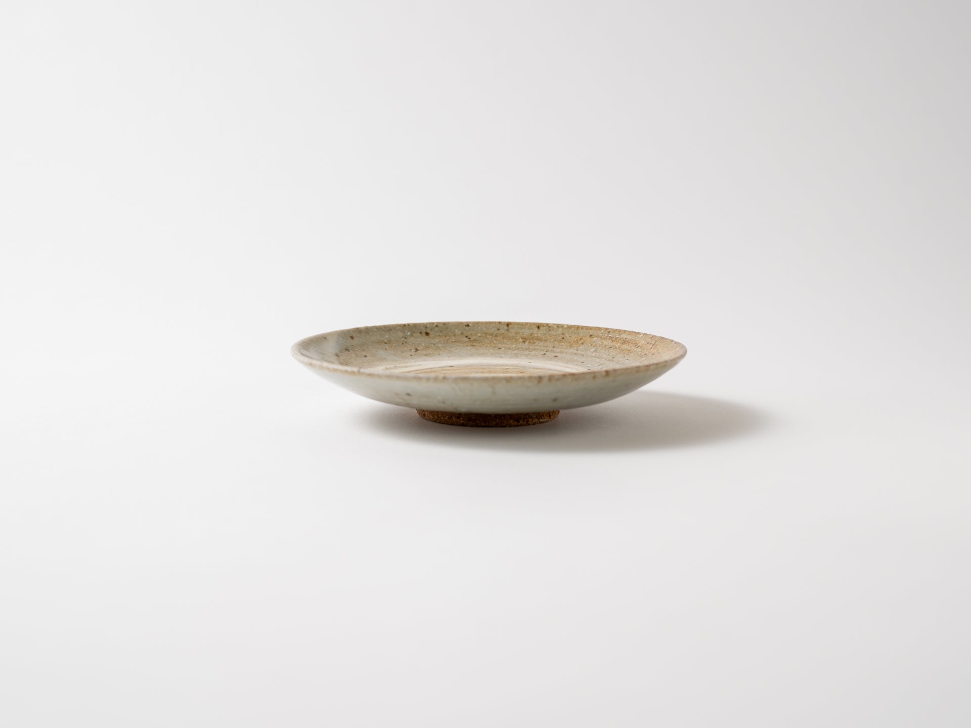 Brush grain 5-inch plate [Yuya Takahashi]