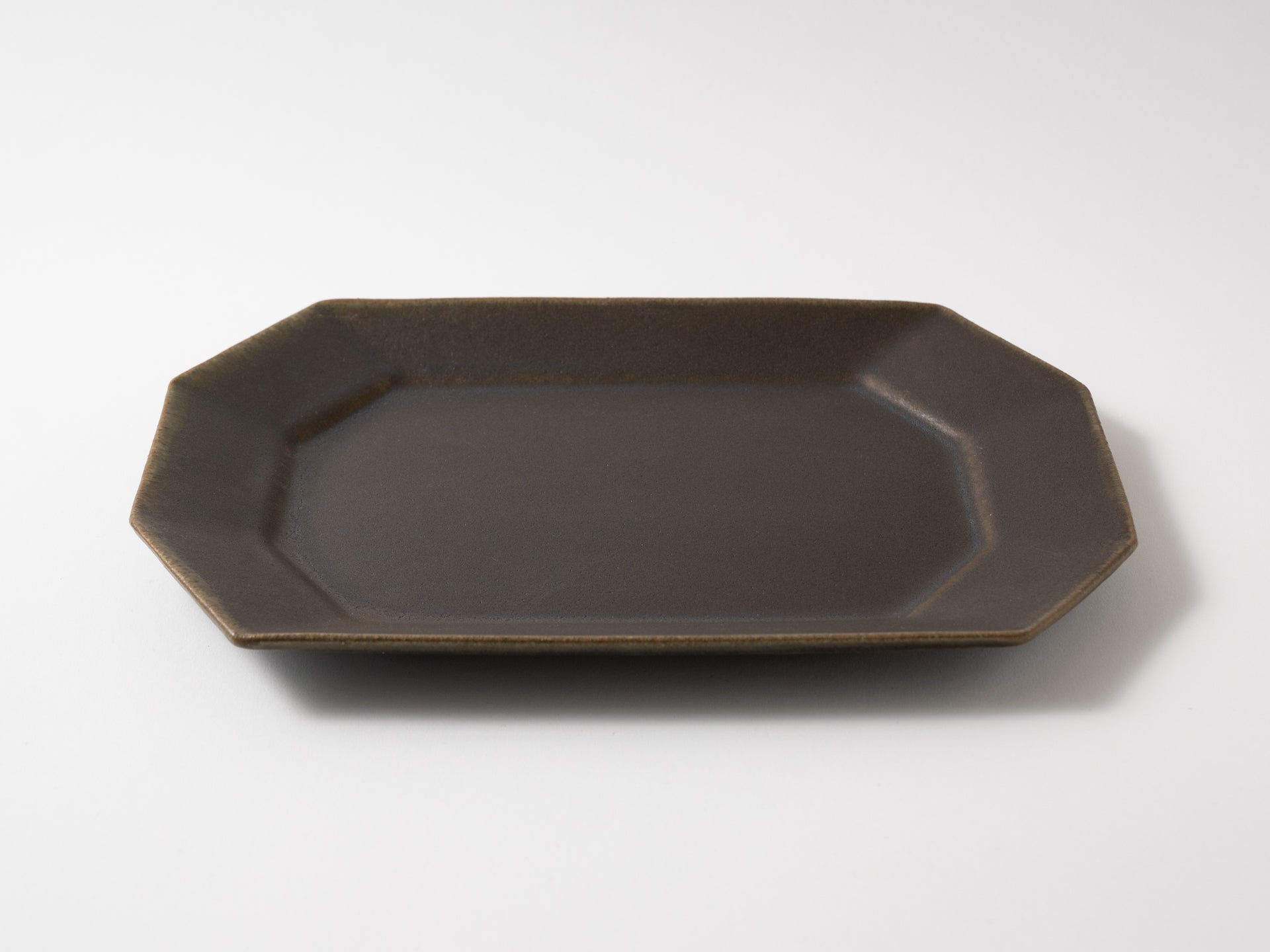 Rust glaze octagonal plate large [Furuya Ceramics_ex23]