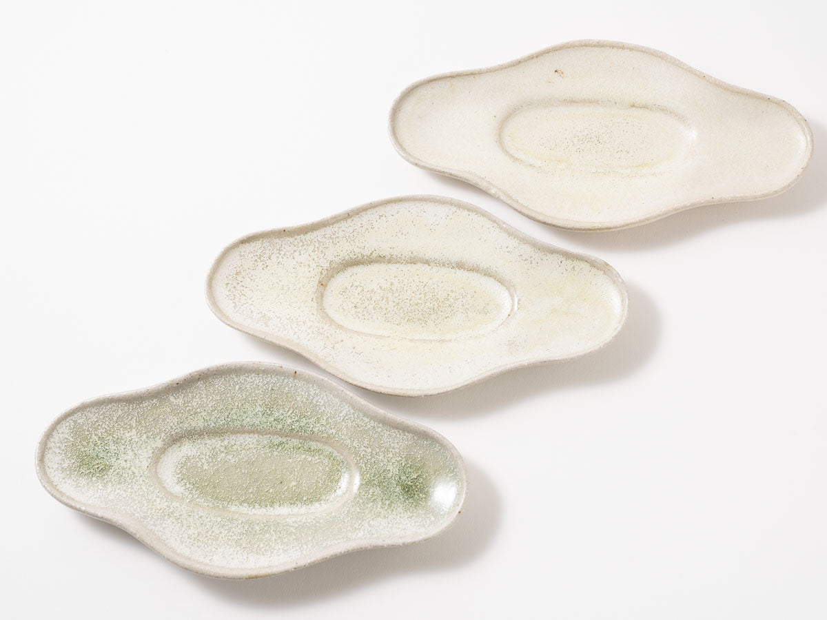 ひしプレート 浅 白抹茶【藤原志鈴香】