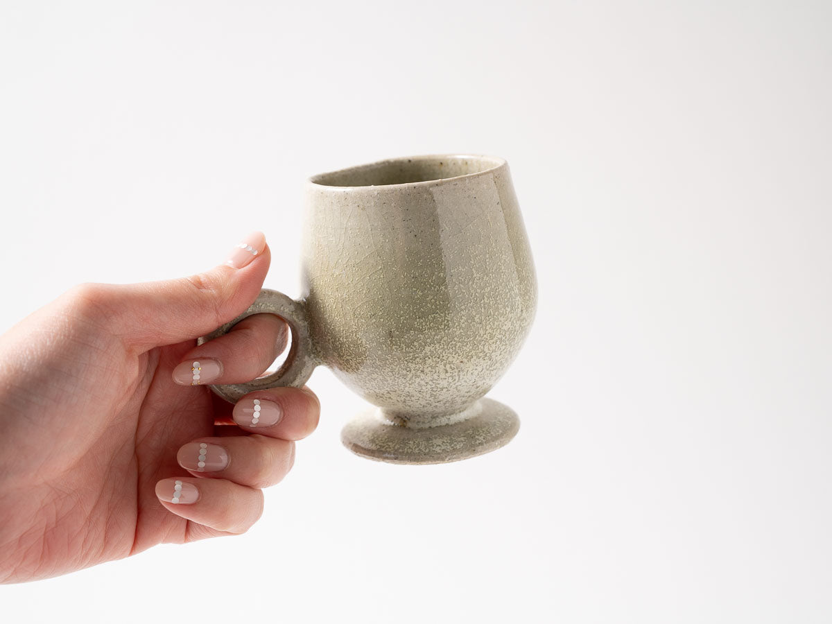 足付カップ 白抹茶【藤原志鈴香】