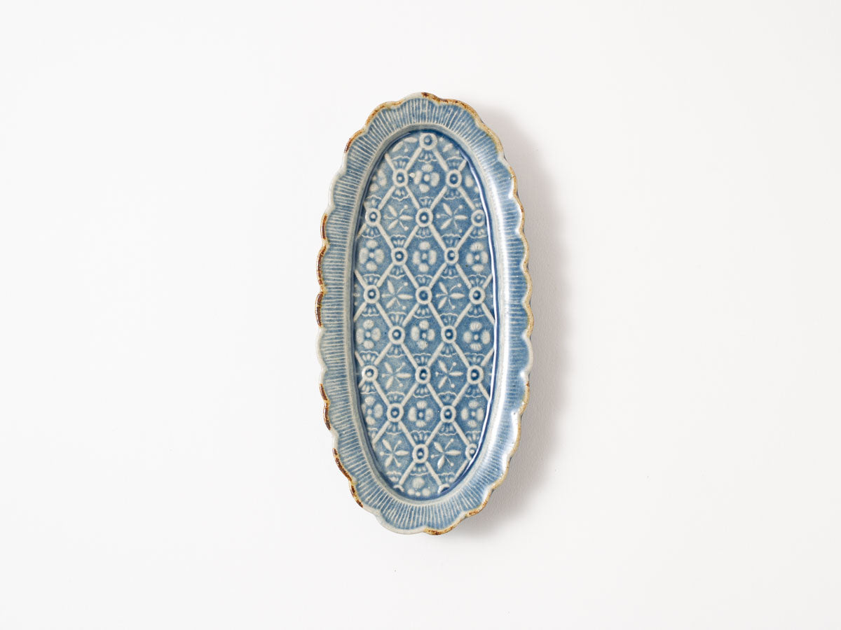 フリルリム吉祥紋オーバル小皿 青【山崎瞳】