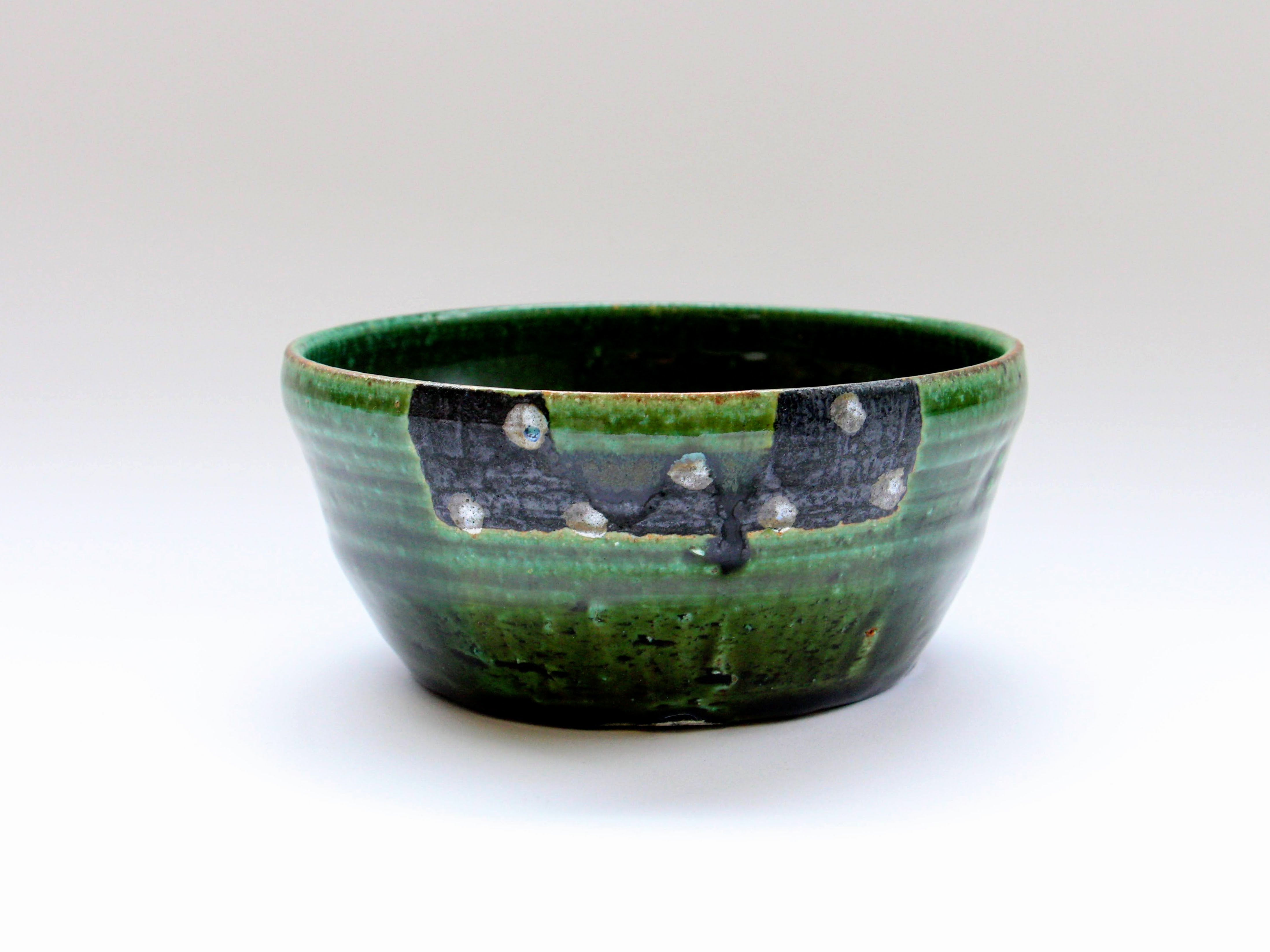 Oribe black and white dot flat bowl [Kazuhito Yamamoto]