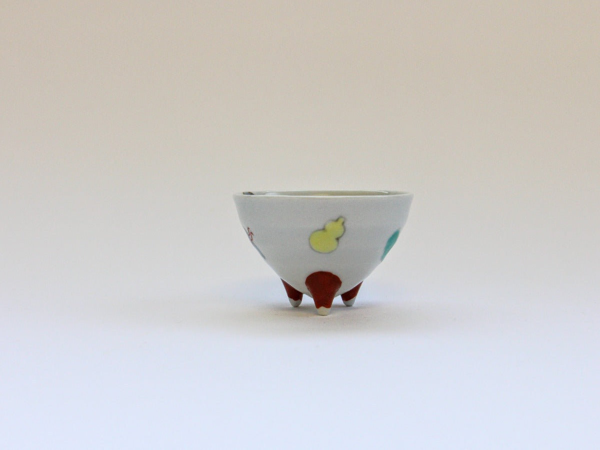 Three-legged gourd cup [Tokushichigama]