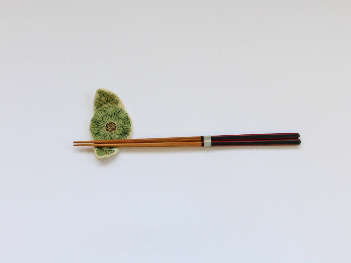 Peony flower chopstick rest green [Kato Kohei]
