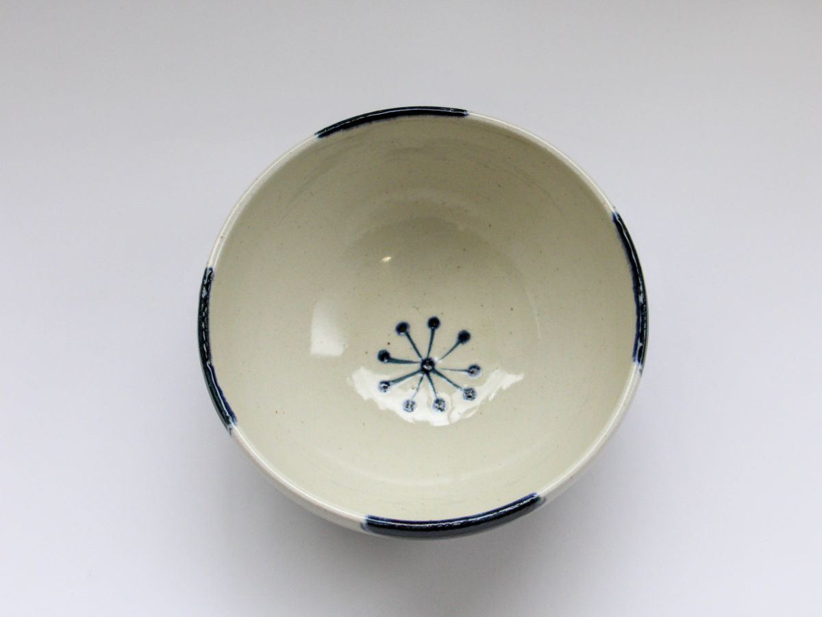 Hana camellia pot large (bowl) [Sozan kiln]