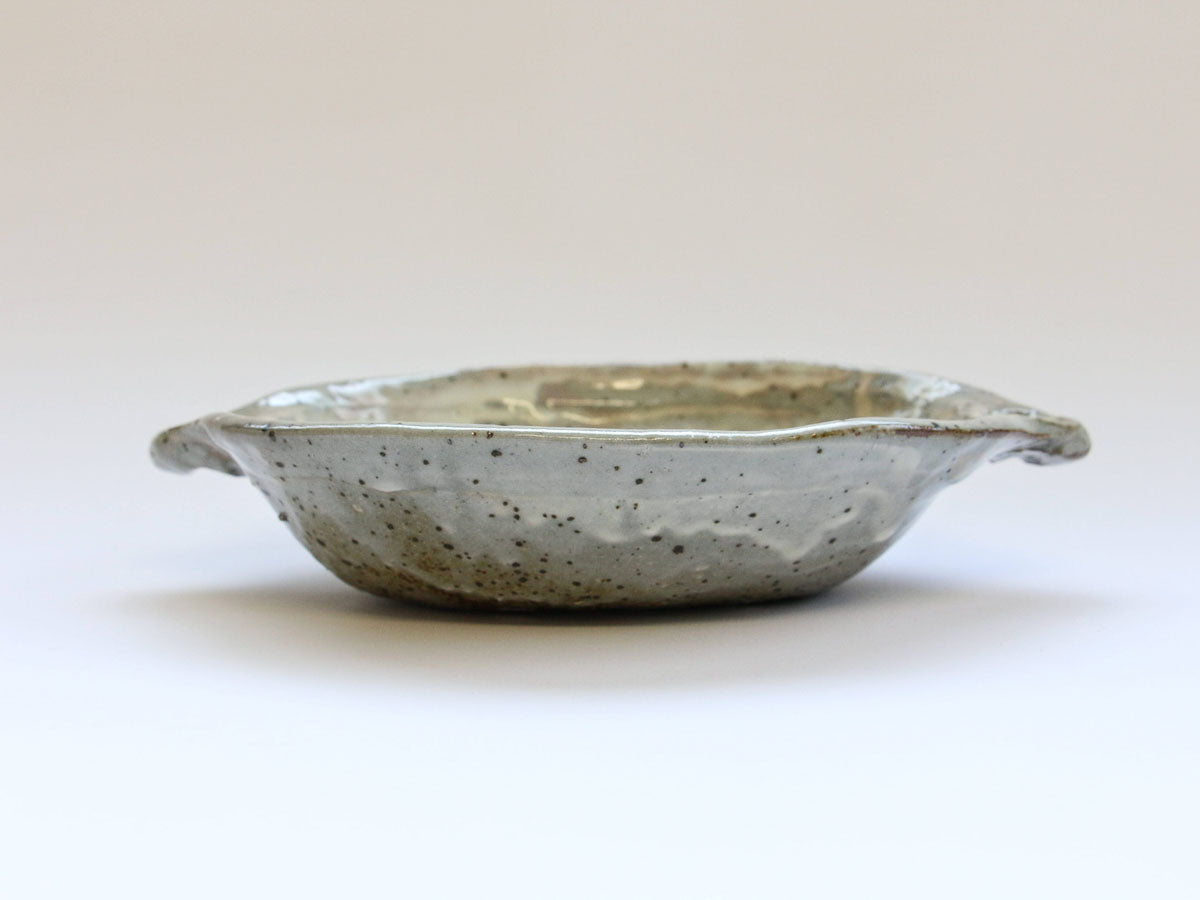 Iron powder oval stew pot [Akihide Nakao]