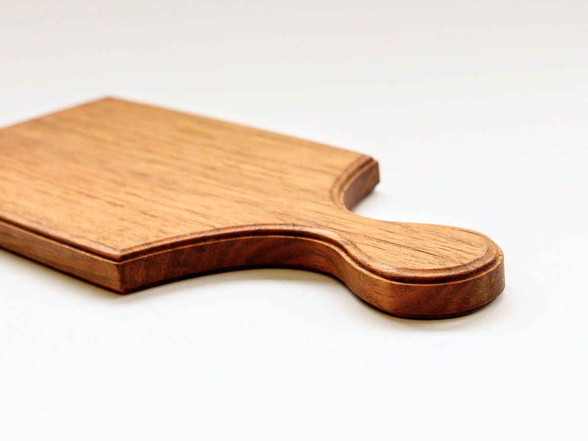 クルミのカッティングボード 小 【田口慎介】