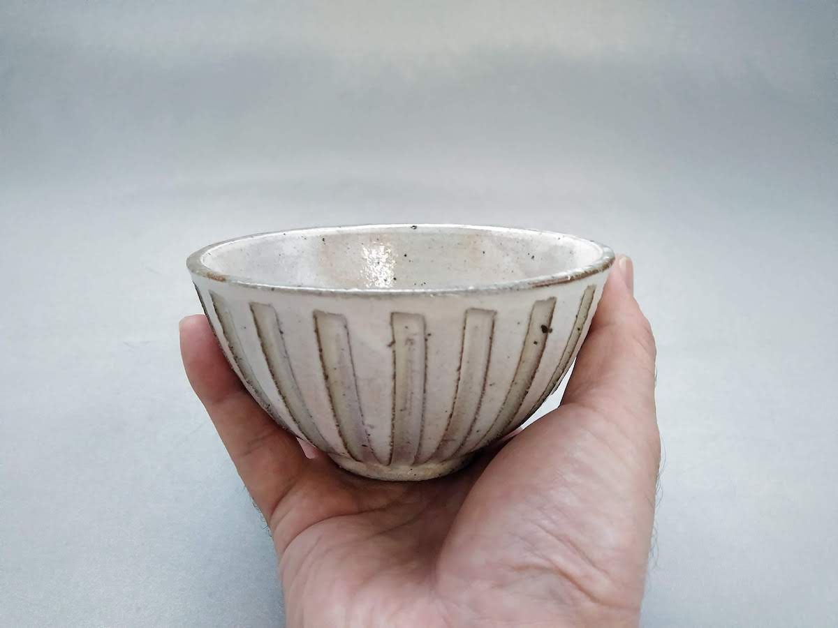 粉引細削ぎ飯碗 小【兵山窯】