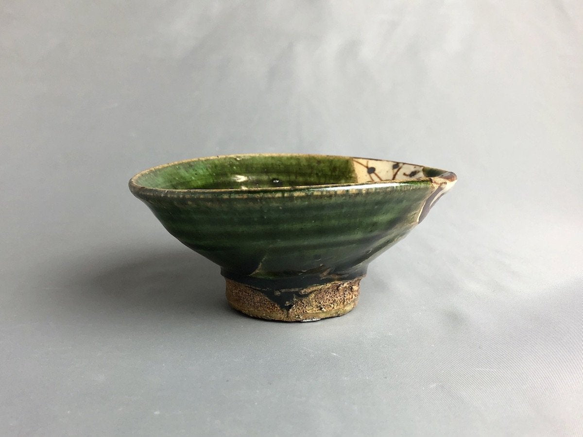 Oribe deflection small bowl [Nobumasa Kiminami]