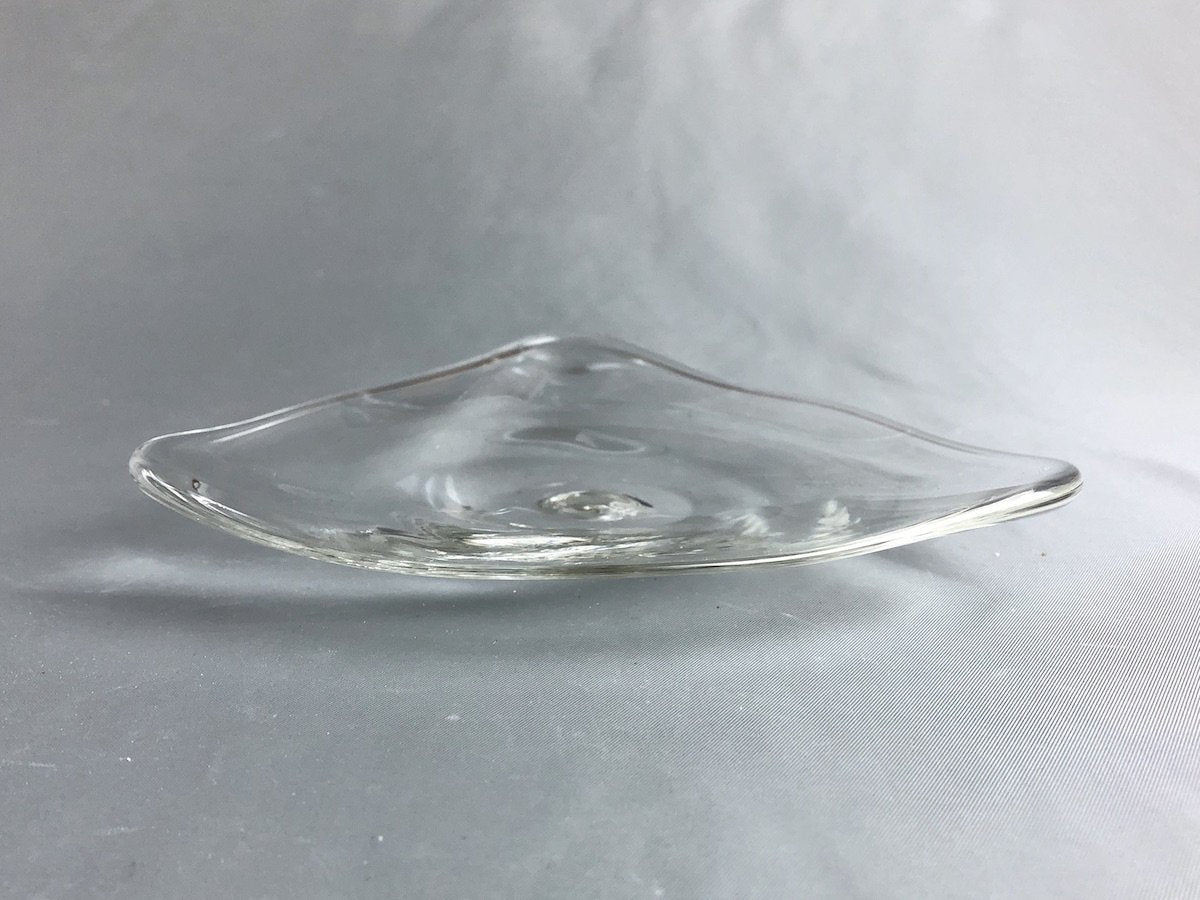 Wave small plate [Mitsuhiro Hara]