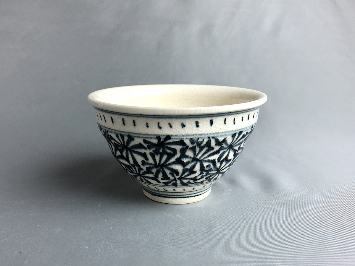 Sometsuke rhombus pattern rice bowl [Kitsuru Seito]