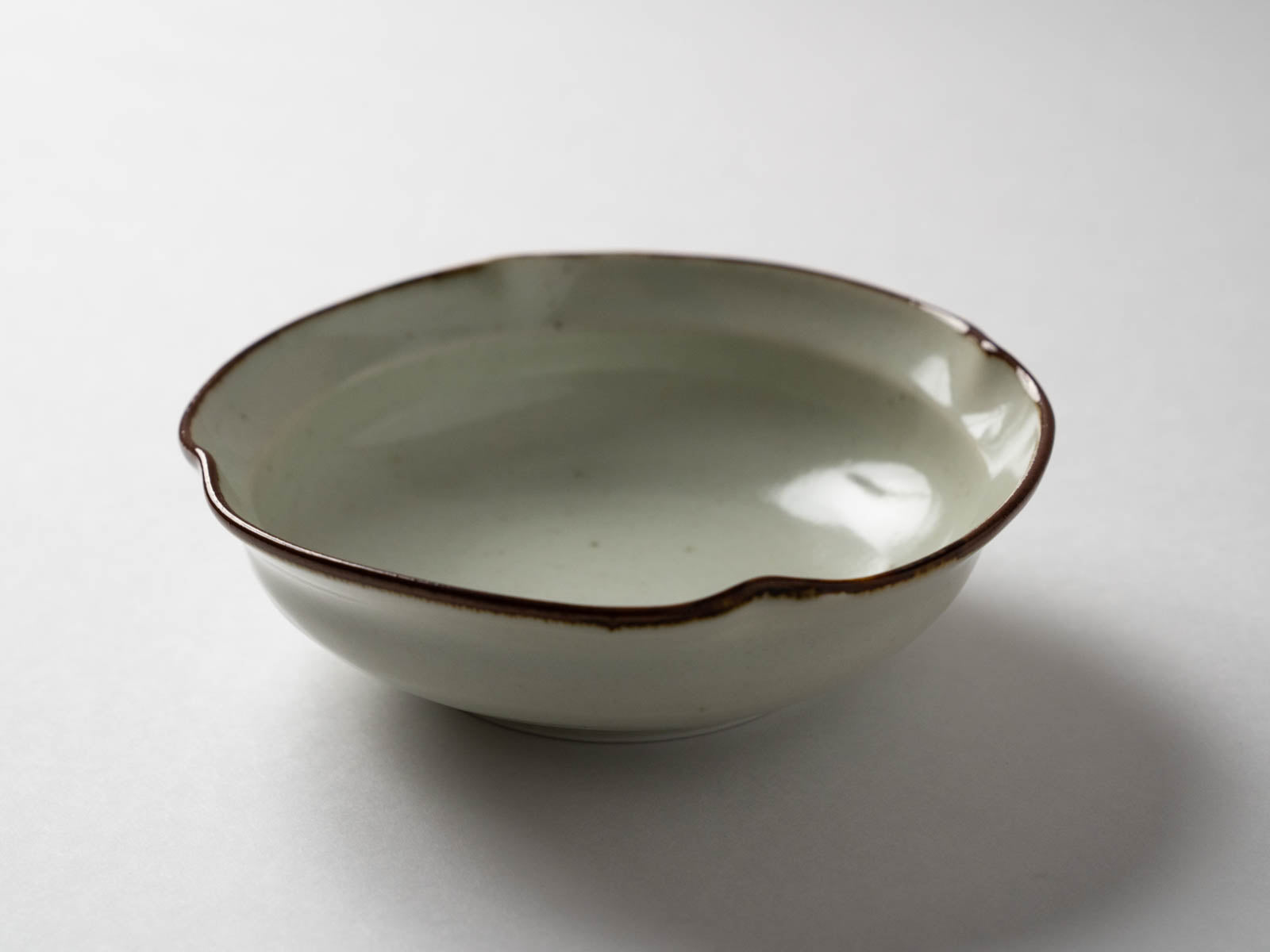 Rim square small bowl Fuchisabi Richo [Koyang Kiln]