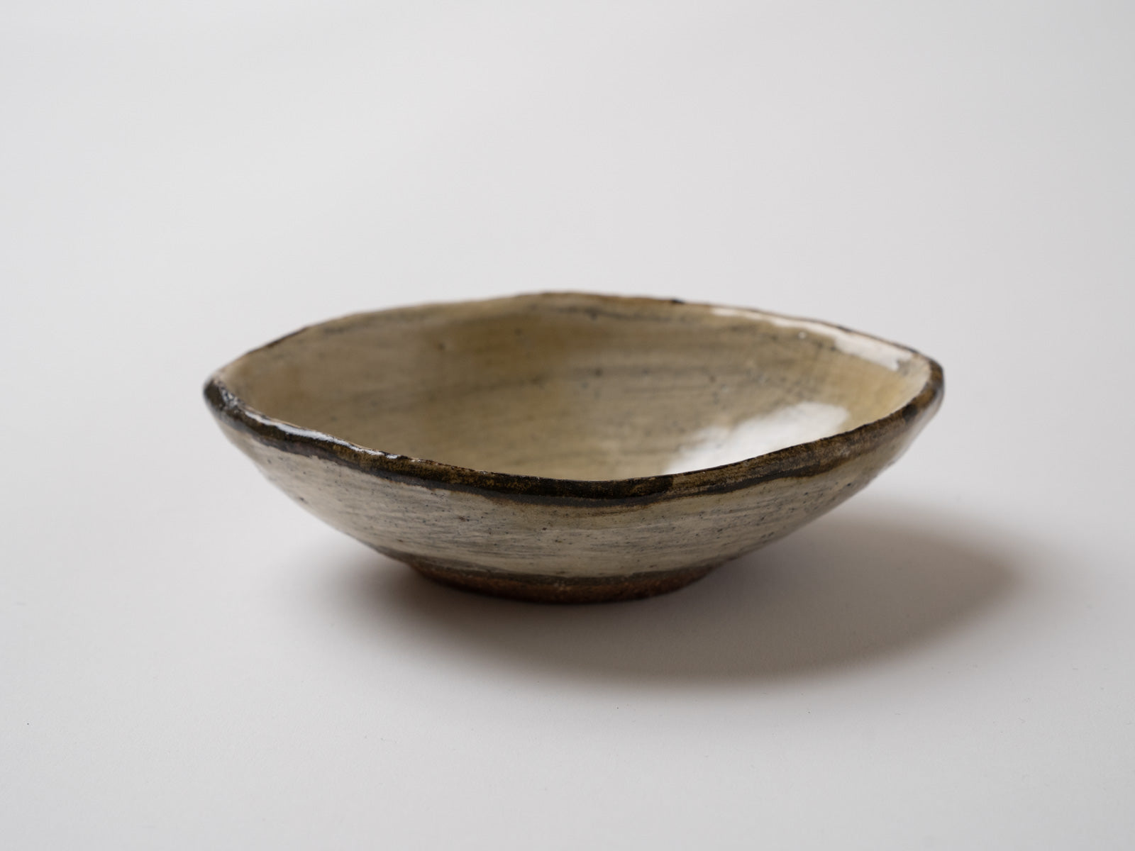 Brush-grained lemon small bowl [Otenjiagama]