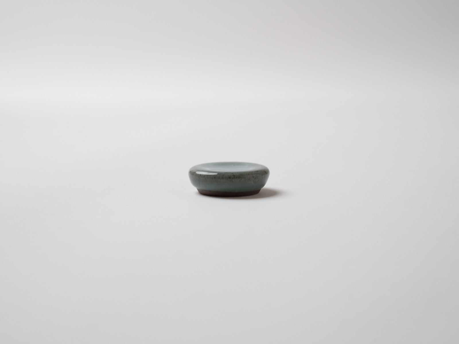 Blue round chopstick rest [Taku Kiyama]