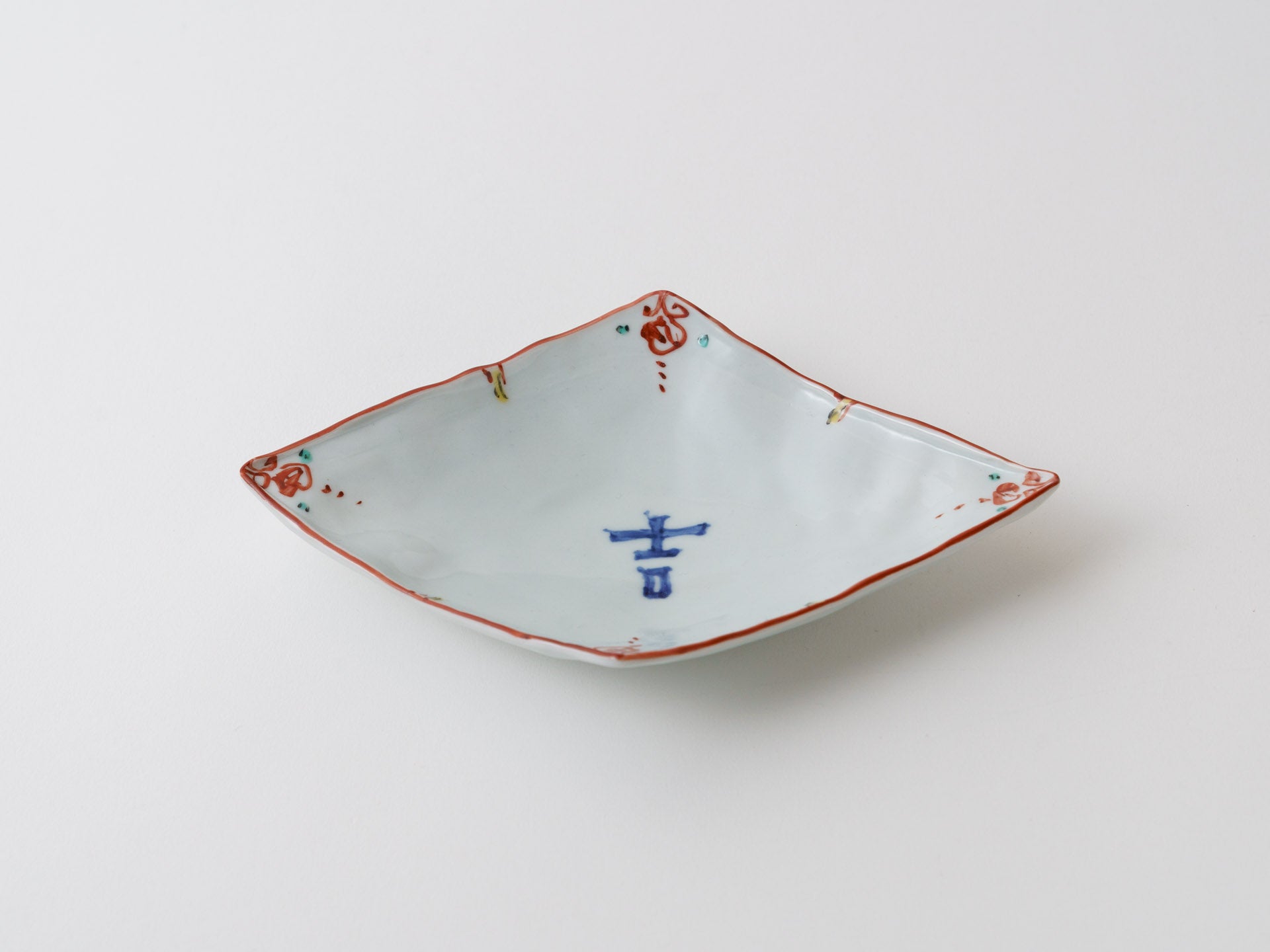 Yoshiji Hishi small plate [Teiichiro Matsuo]